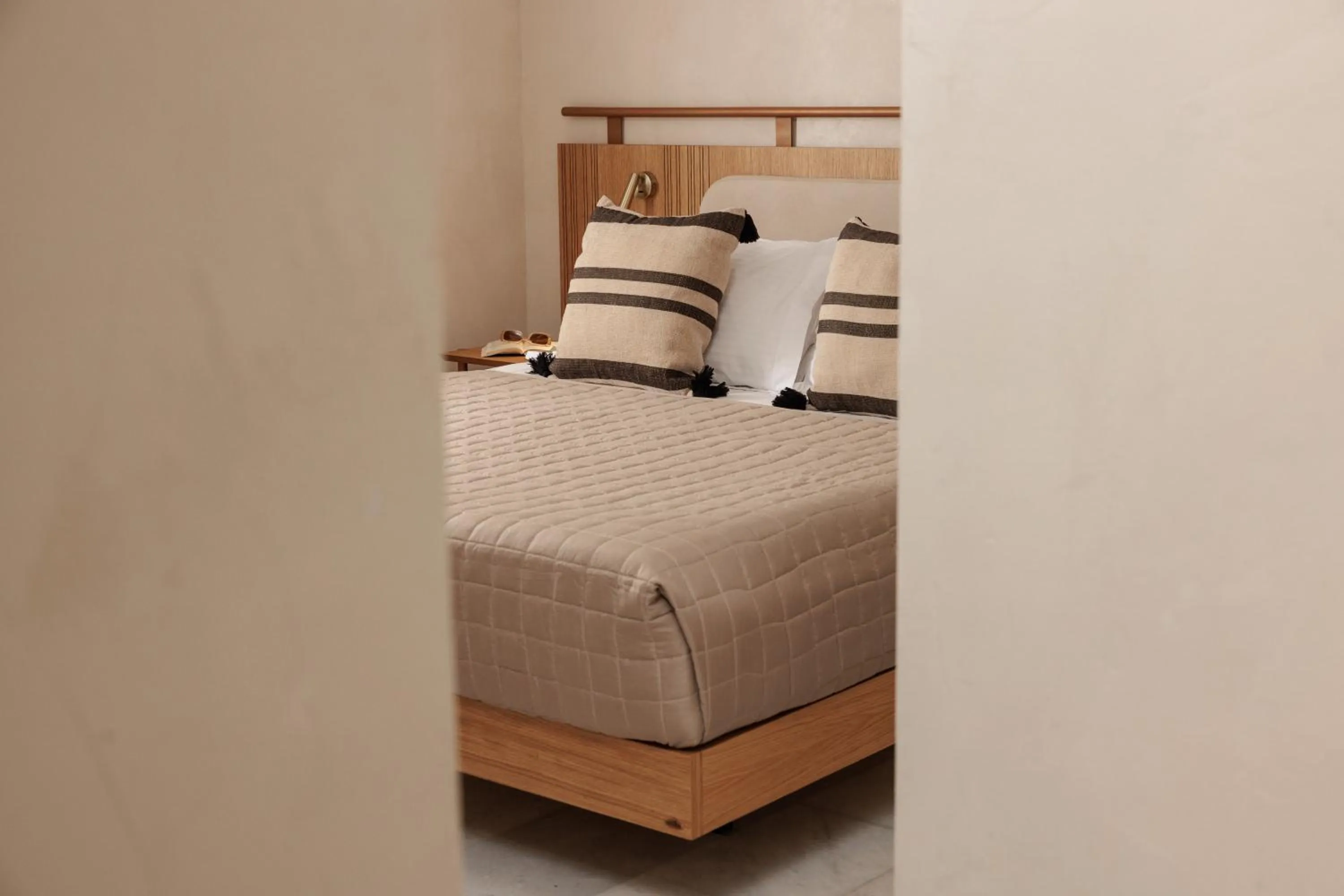 Bed in Polis of Naxos