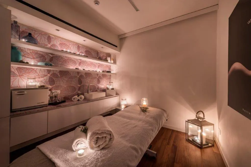 Spa and wellness centre/facilities, Bed in Devero Hotel & Spa, BW Signature Collection