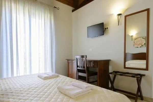 Photo of the whole room, Bed in La Dimora di Federico