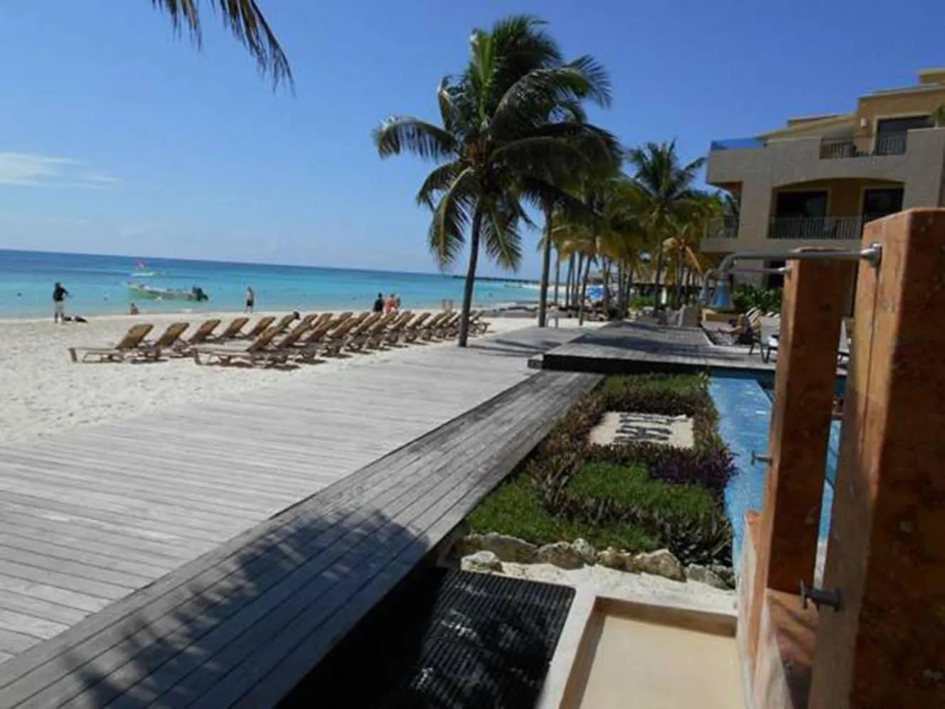 Beach in El Faro 304 CORAL 3 Bdr Penthouse