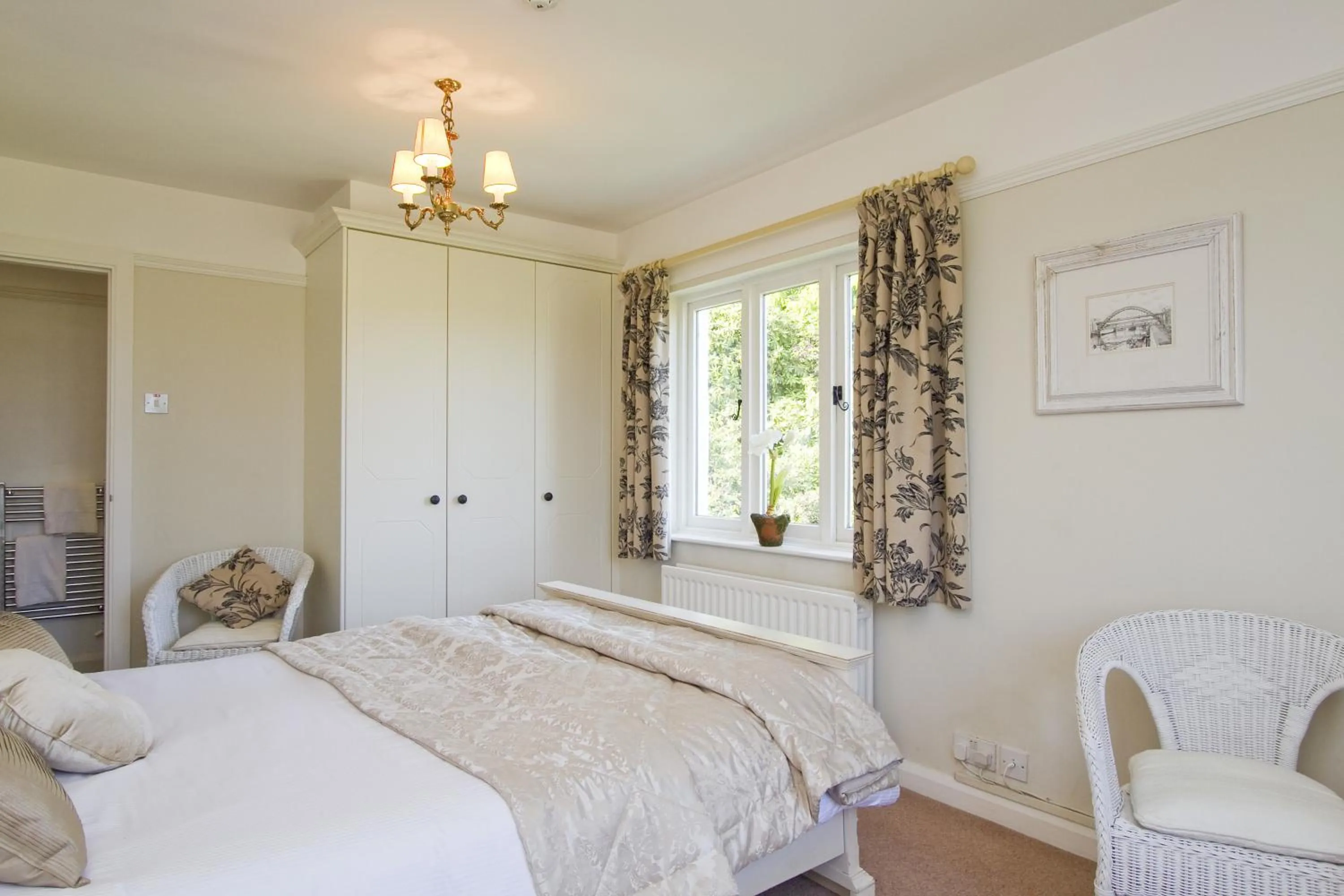 Bedroom in High Grassings Country House
