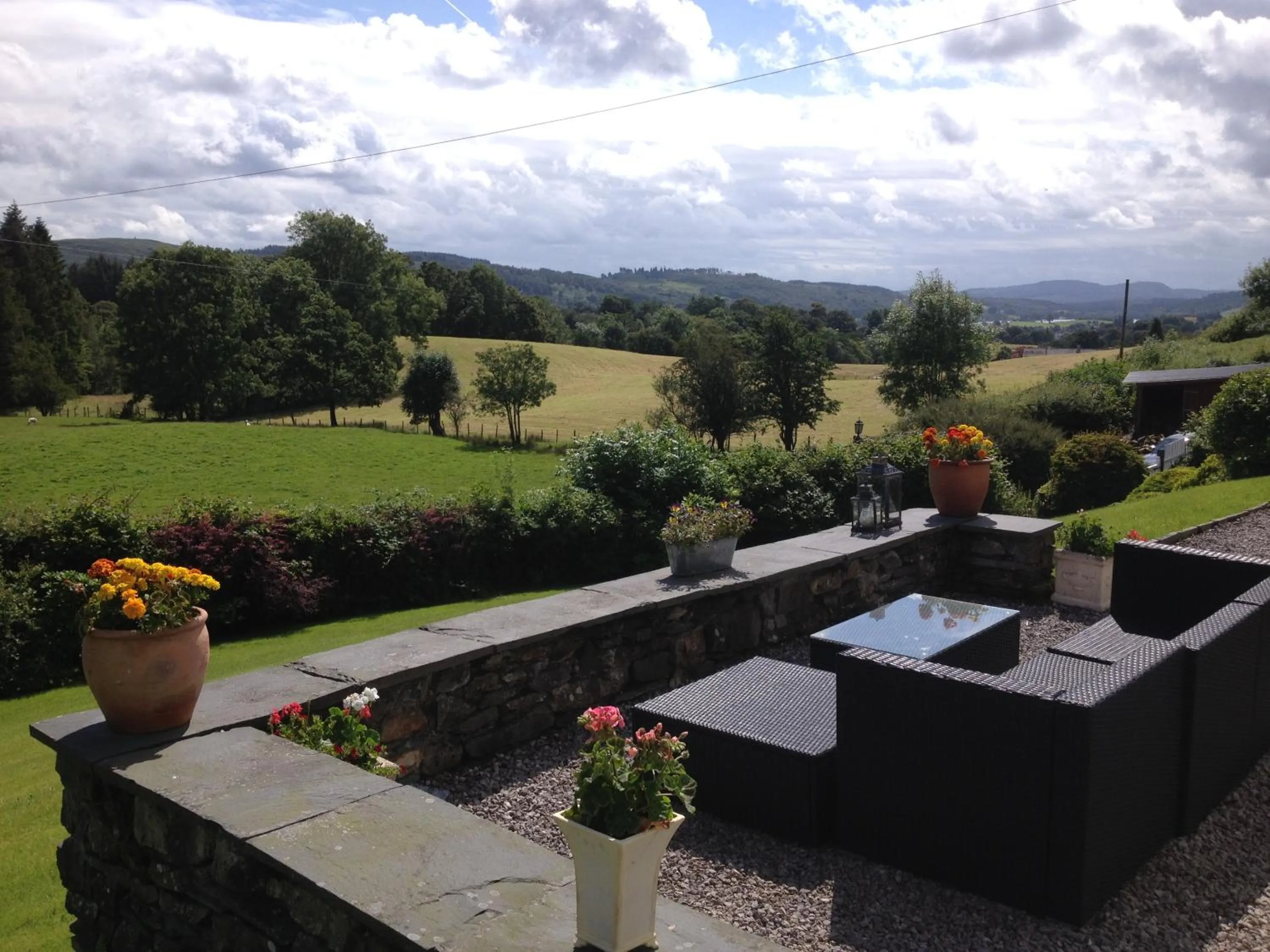 Garden view in High Grassings Country House