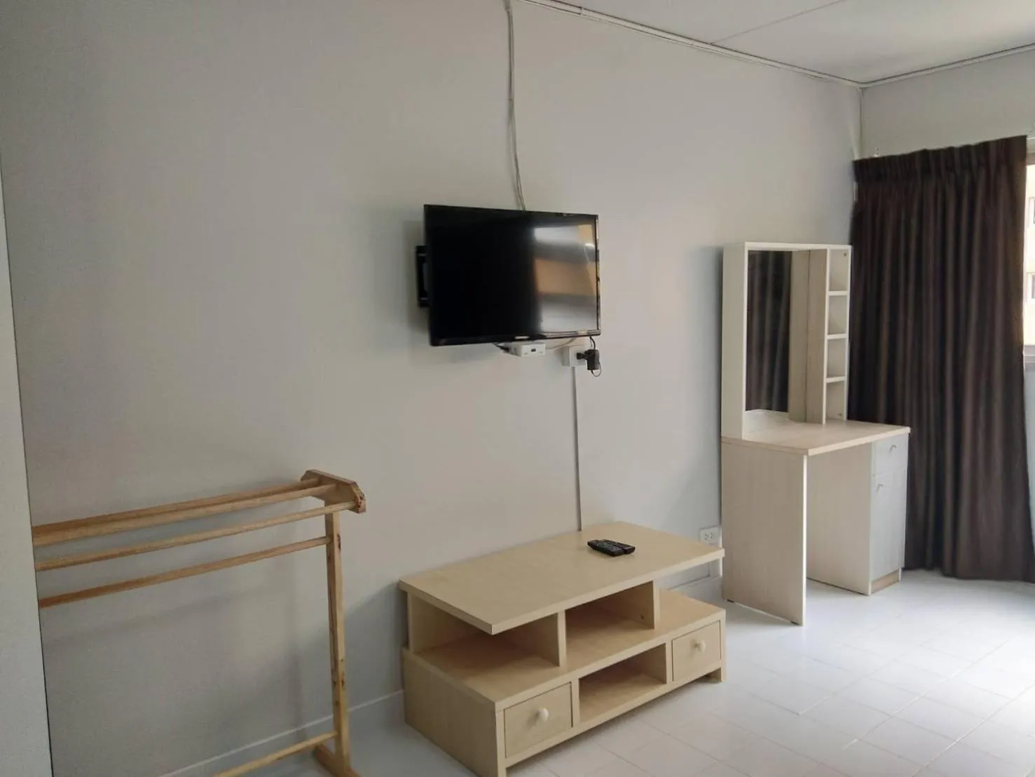 TV and multimedia in Muangthongthani Rental/Khun Dan