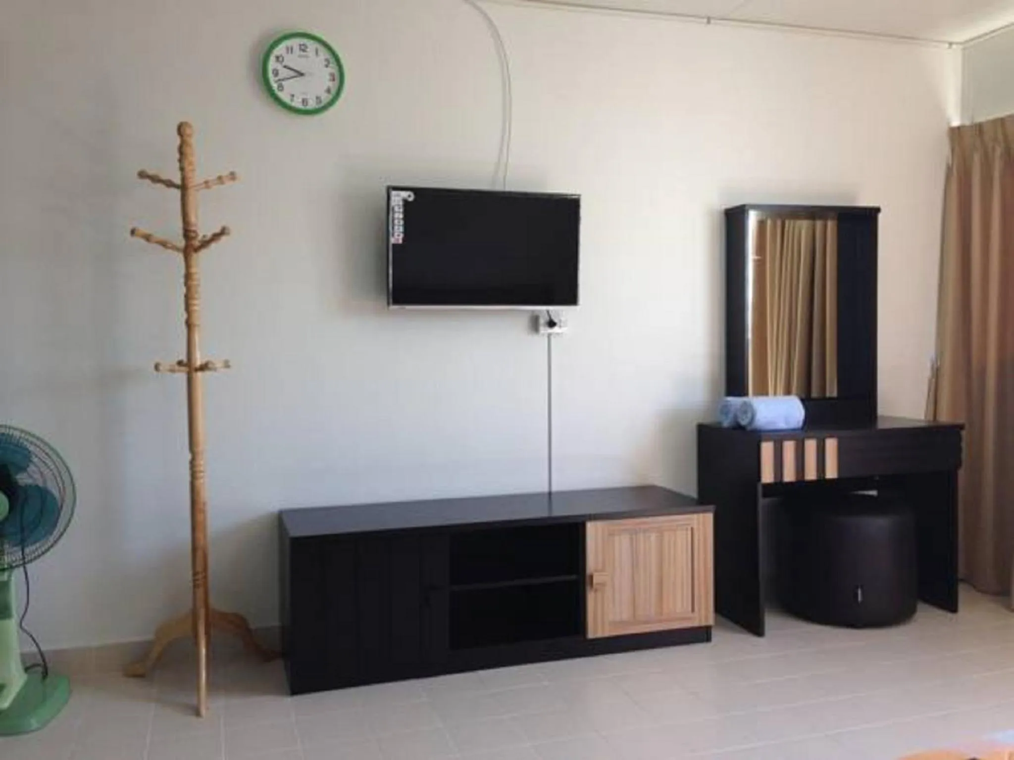 TV and multimedia in Muangthongthani Rental/Khun Dan