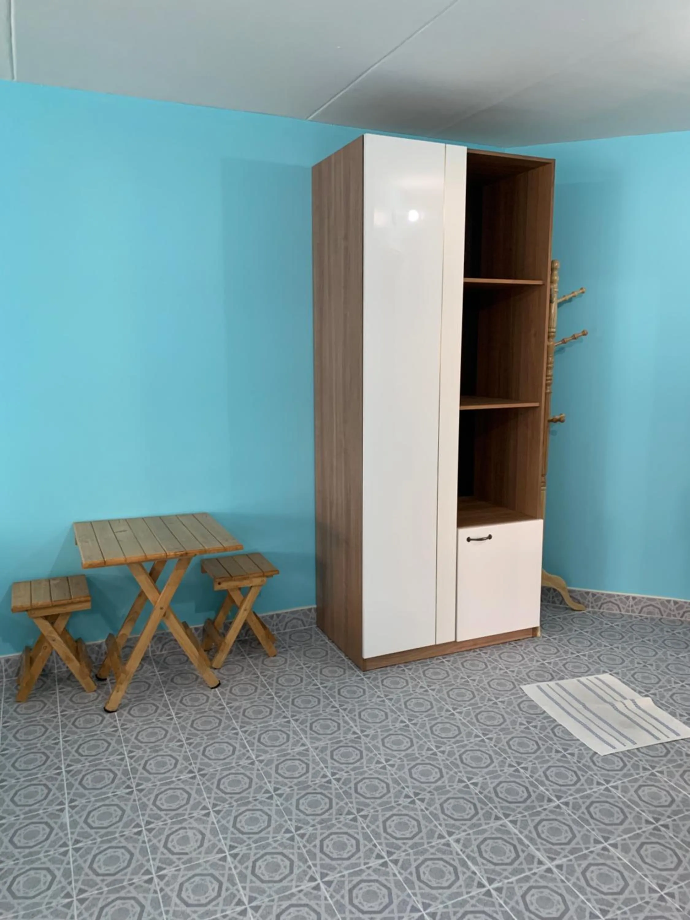 wardrobe in Muangthongthani Rental/Khun Dan