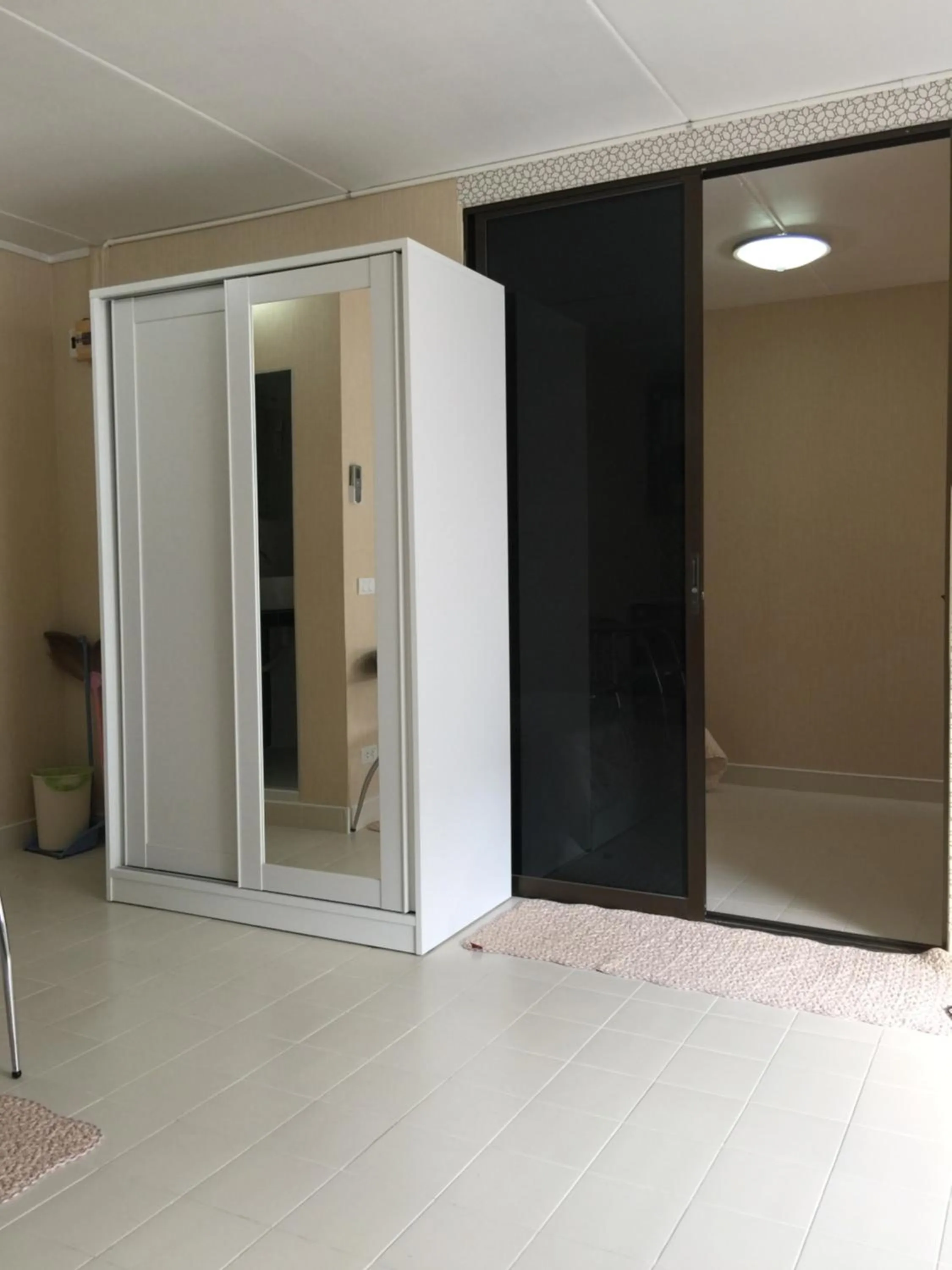 Bed in Muangthongthani Rental/Khun Dan