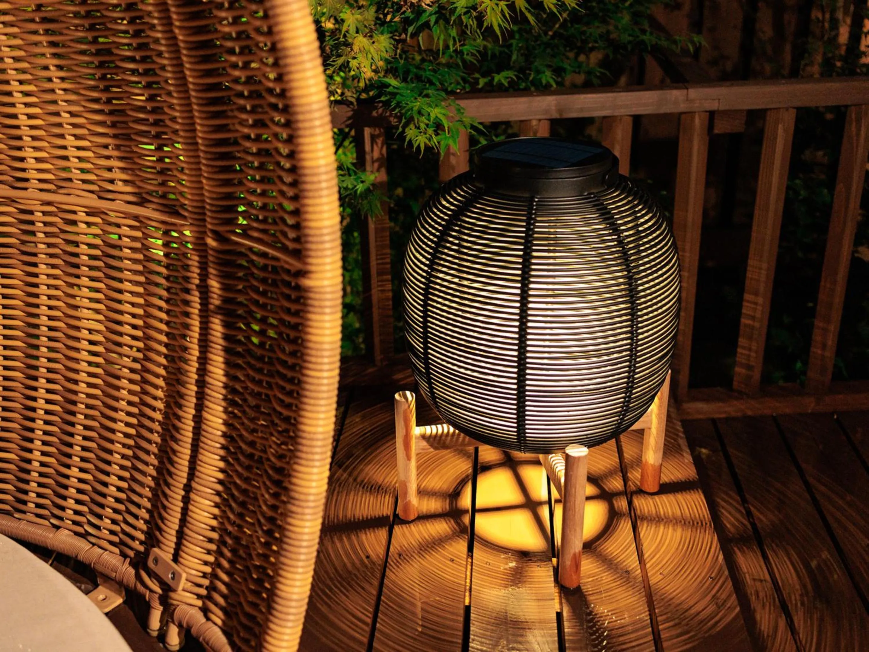 Decorative detail in AsoTsuruya