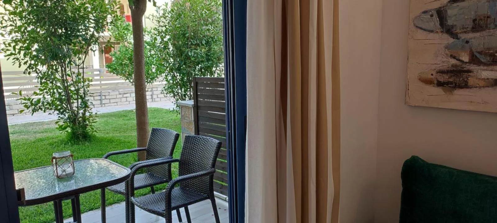 Balcony/Terrace in Ilianthos Apartments & Rooms