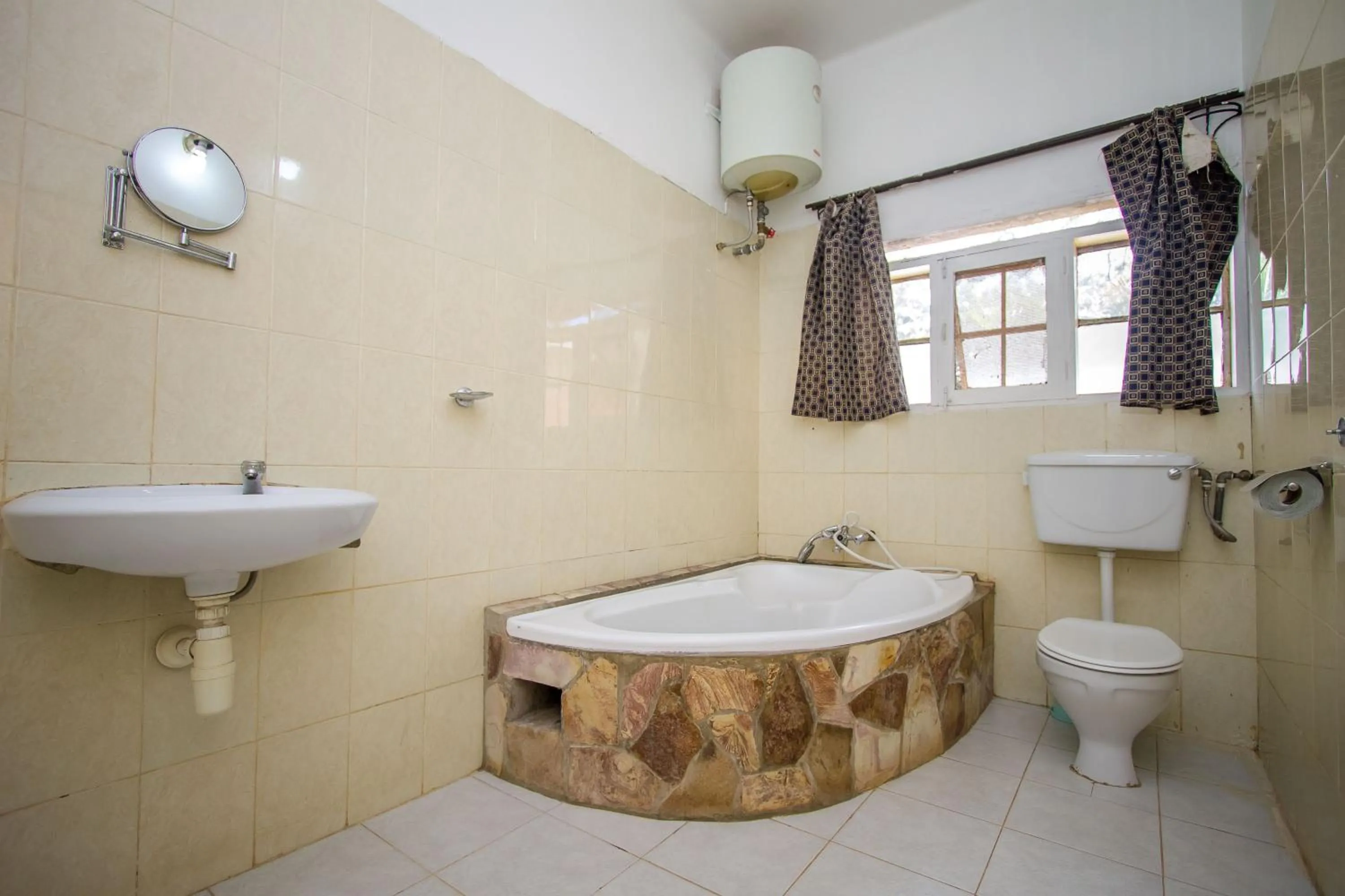 Bathroom in Jinja Safari Hotel