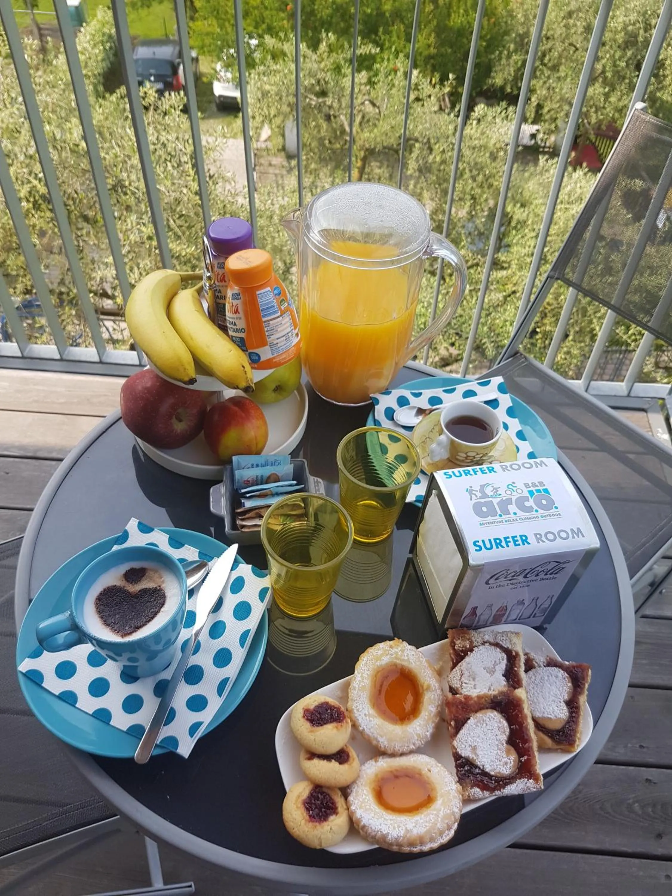 Food and drinks in B&B A.R.C.O.