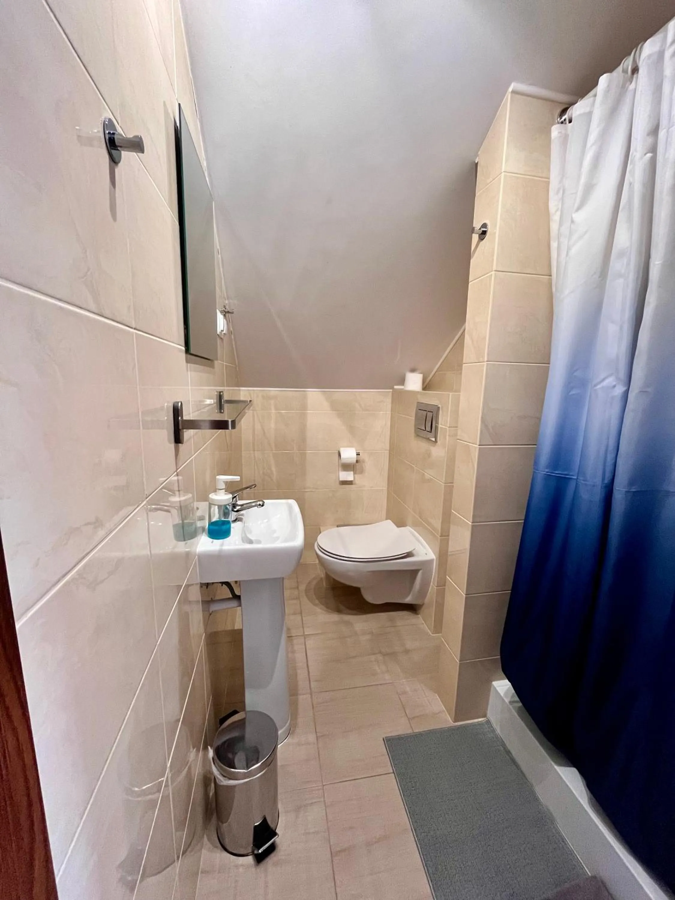 Shower in Gościniec pod Kłosem