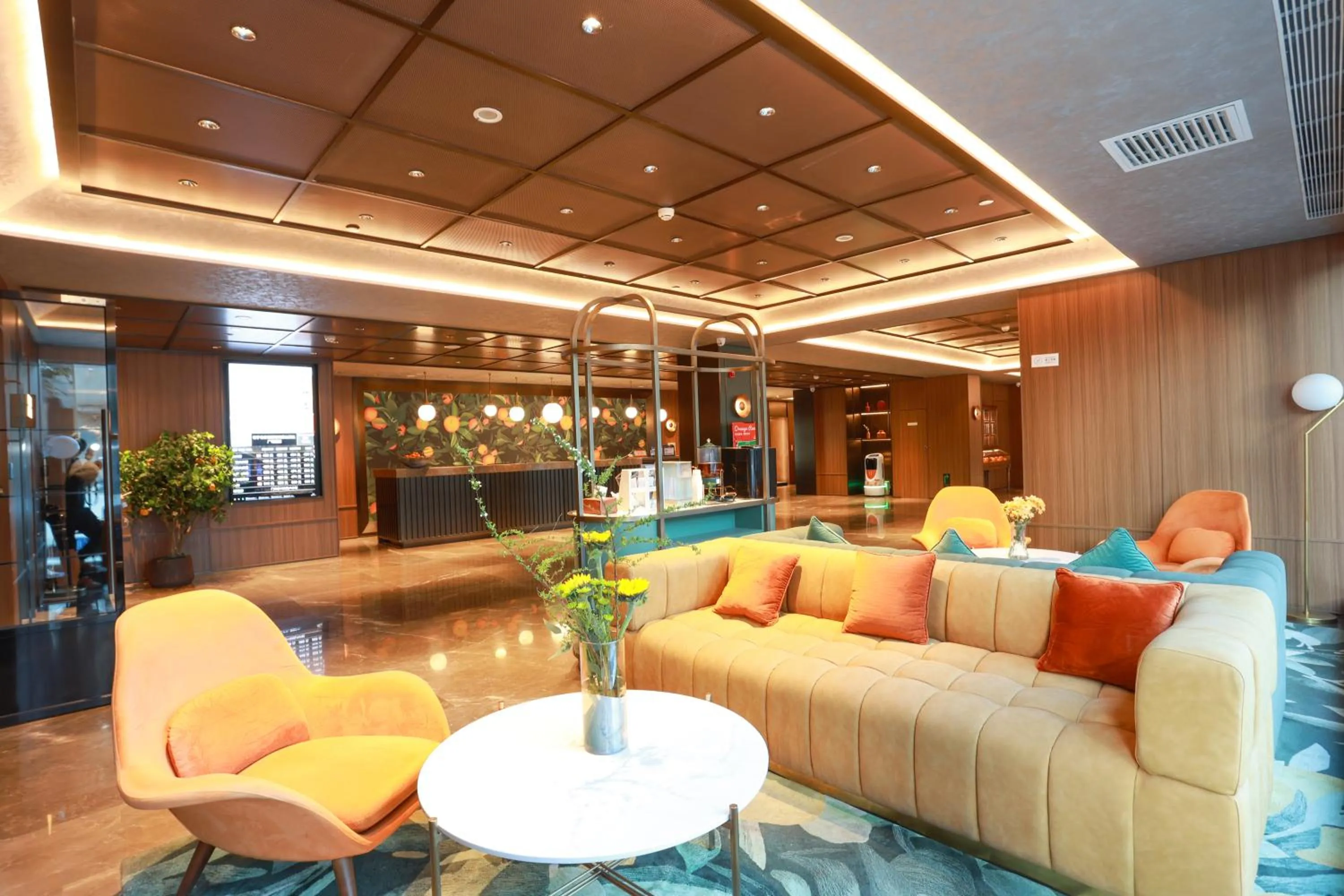 Lounge or bar in Orange Beijing Wukesong Shijingshan Wanda Plaza Hotel