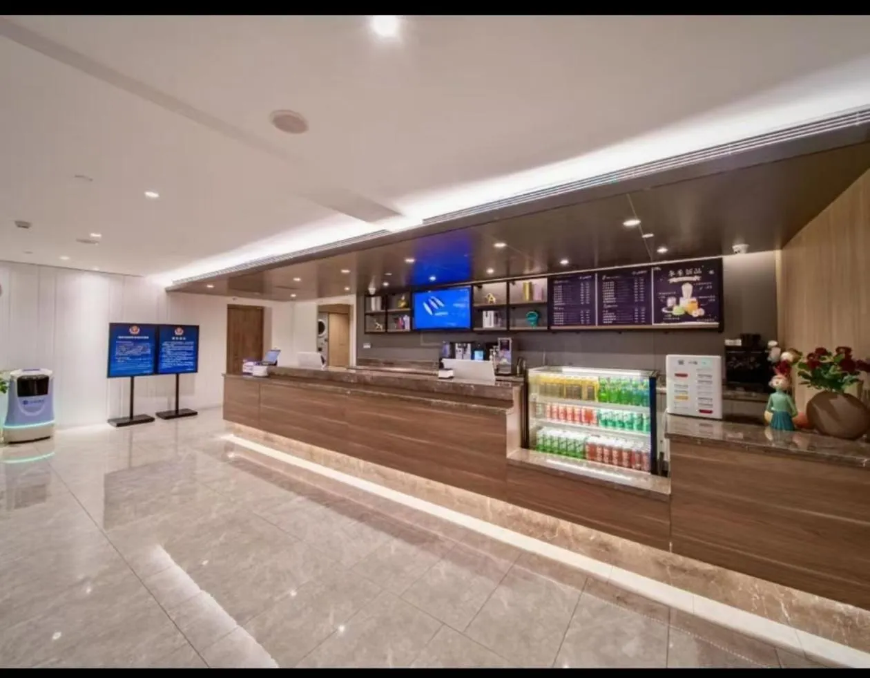 Lobby or reception in Hanting Hotel Beijing Wukesong Wanshou Road