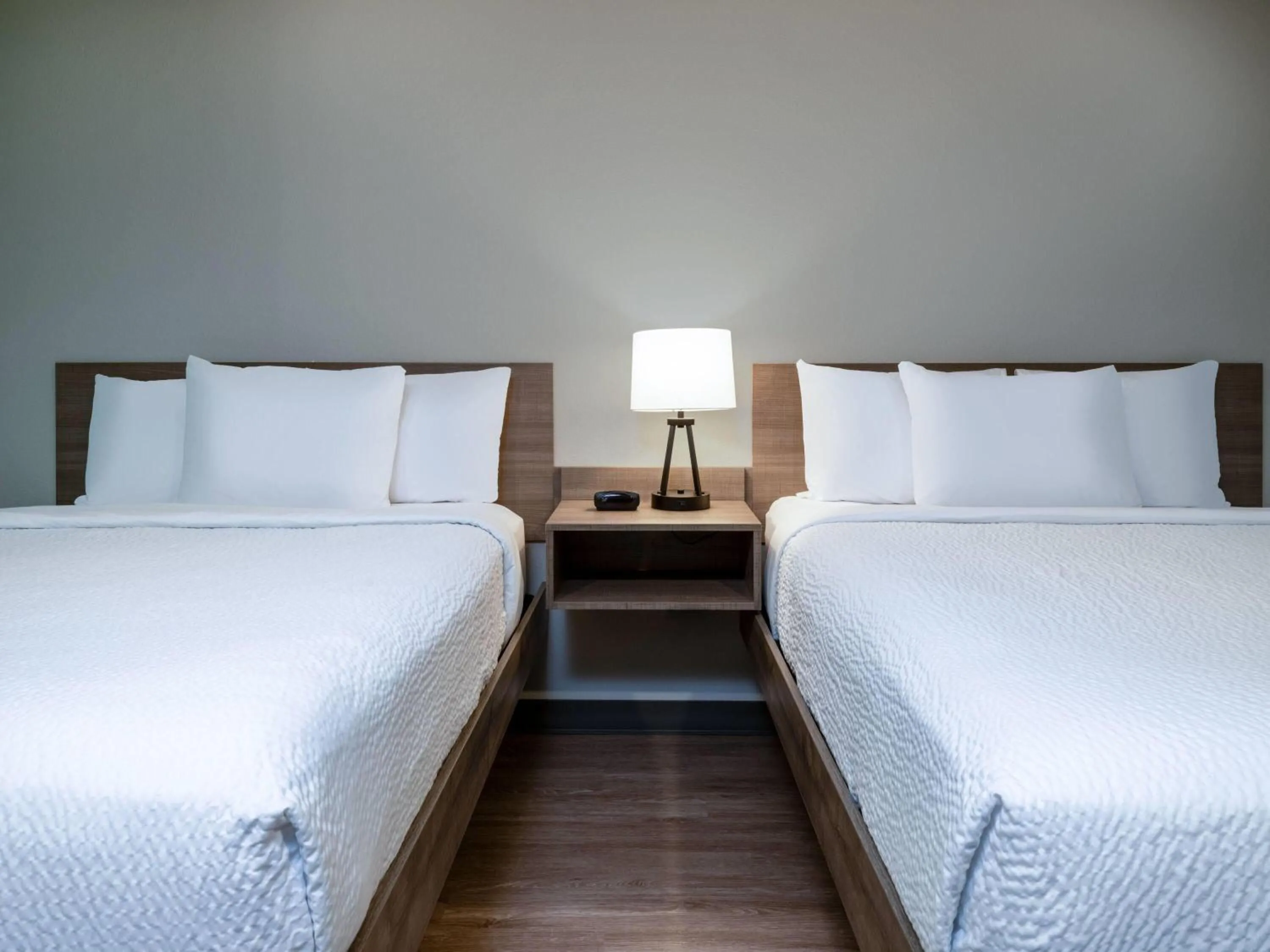 Photo of the whole room, Bed in ECHO Suites Extended Stay by Wyndham Fort Worth Alliance