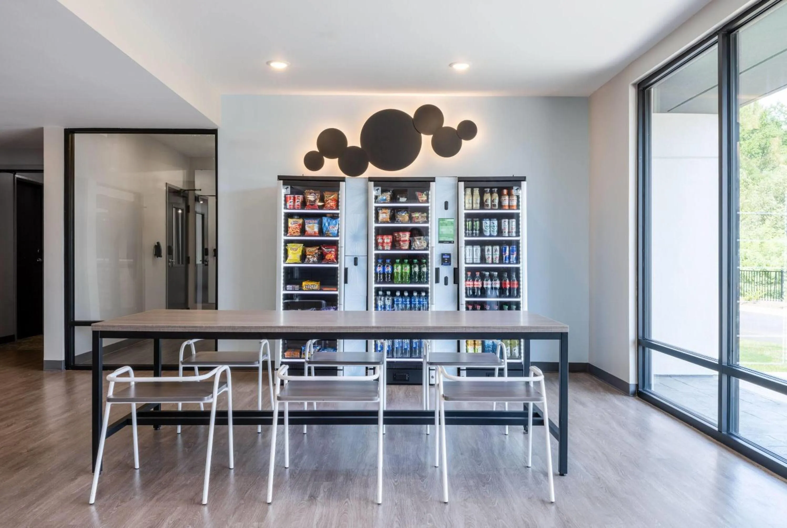 Lobby or reception in ECHO Suites Extended Stay by Wyndham Fort Worth Alliance