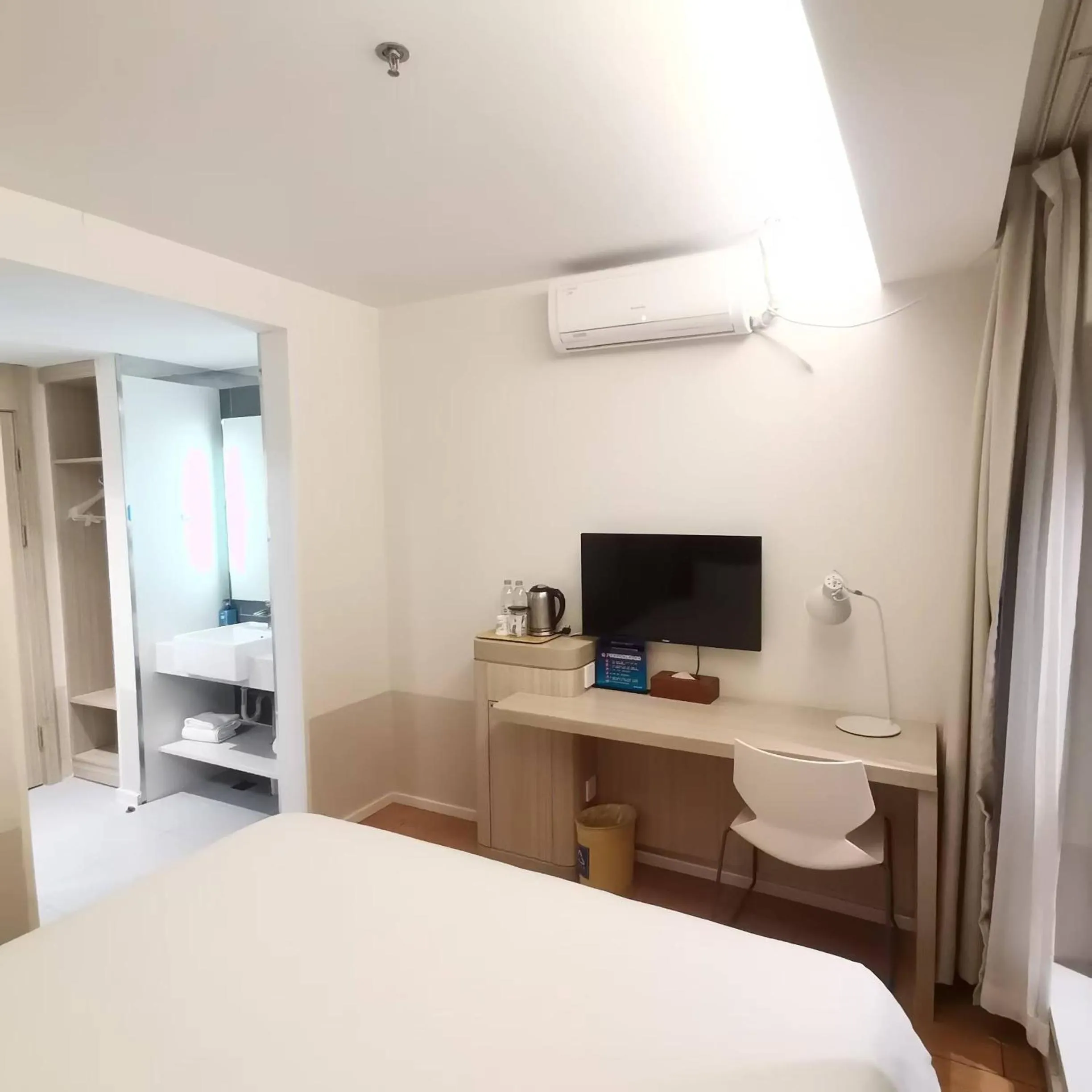 Hanting Hotel Beijing Xidan Branch