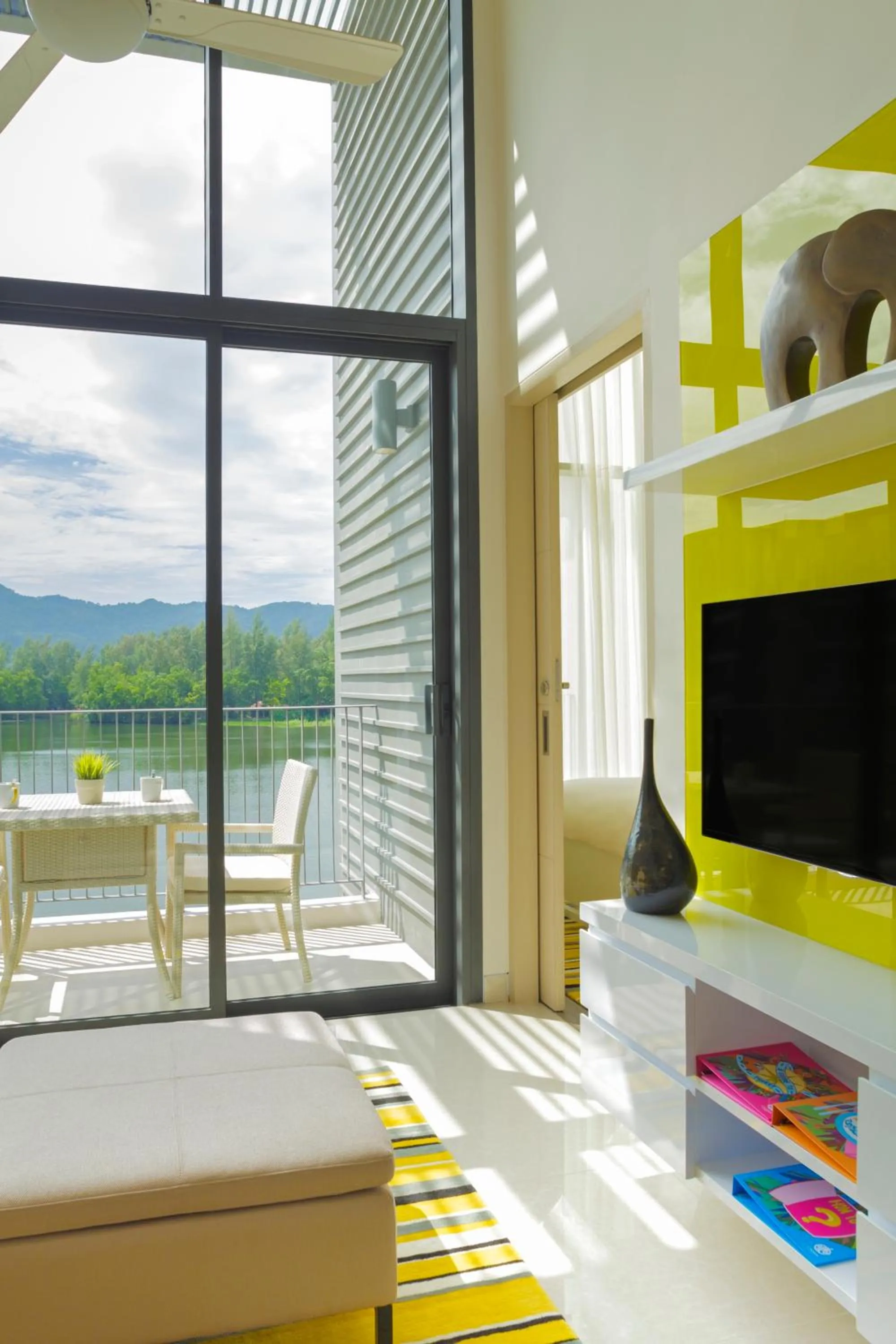 Balcony/Terrace in Cassia Phuket, part of Banyan Group