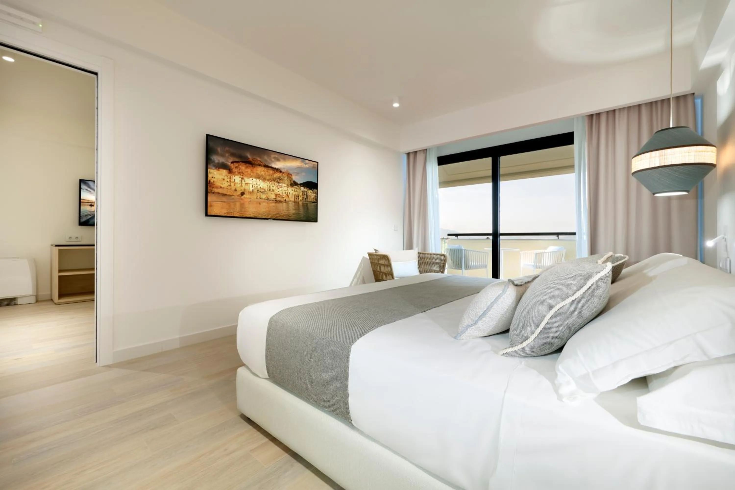 Bedroom, Bed in Grand Palladium Sicilia Resort & Spa