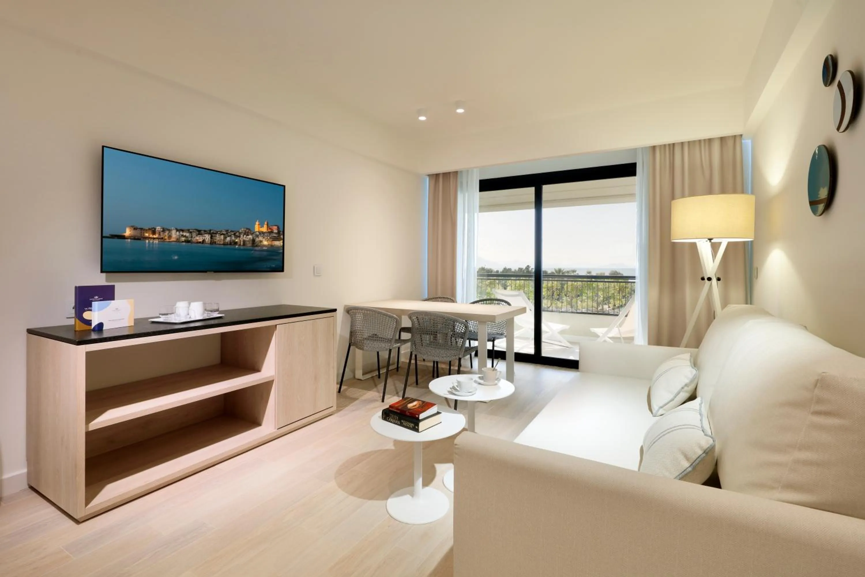 Living room in Grand Palladium Sicilia Resort & Spa