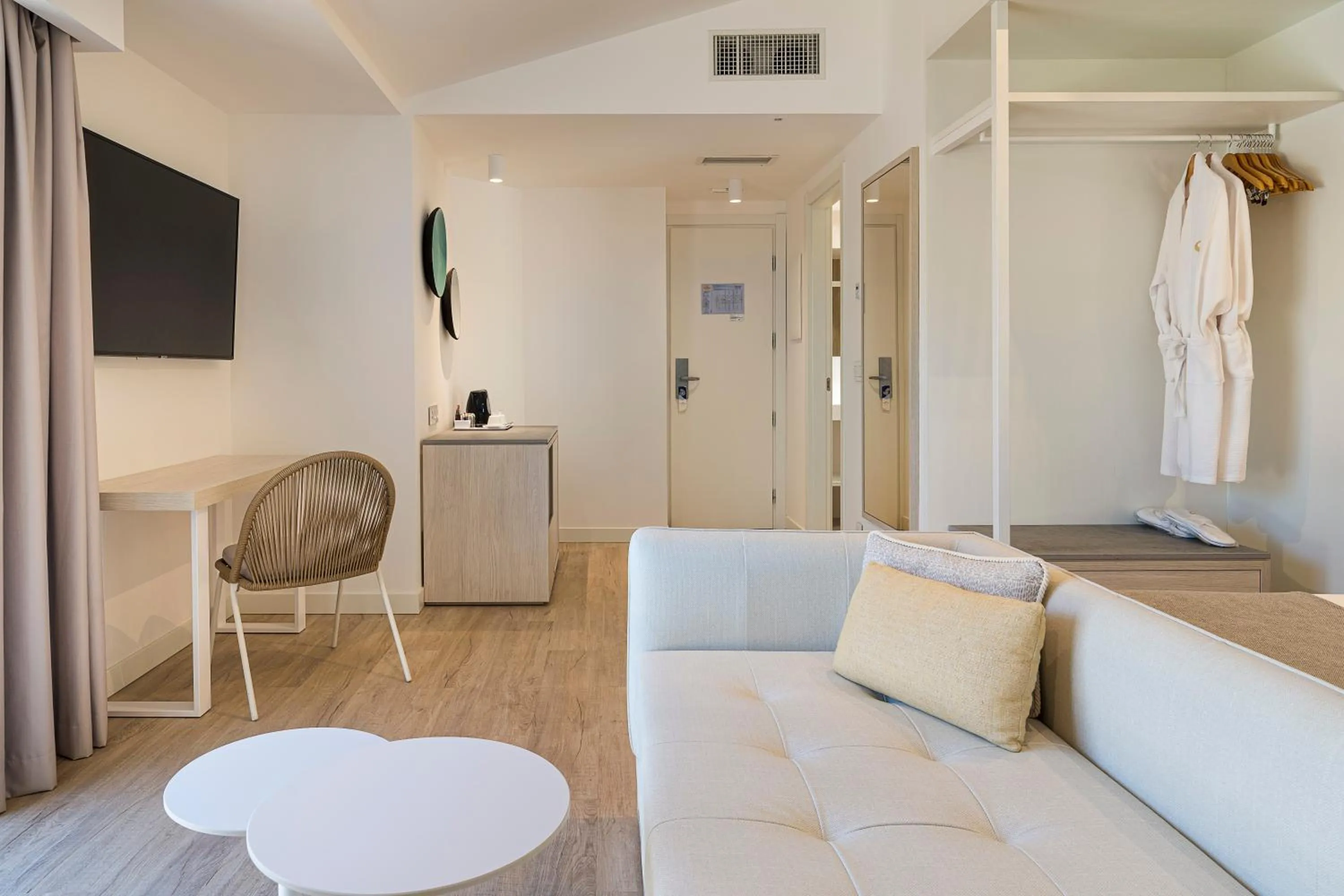 Bed in Grand Palladium Sicilia Resort & Spa