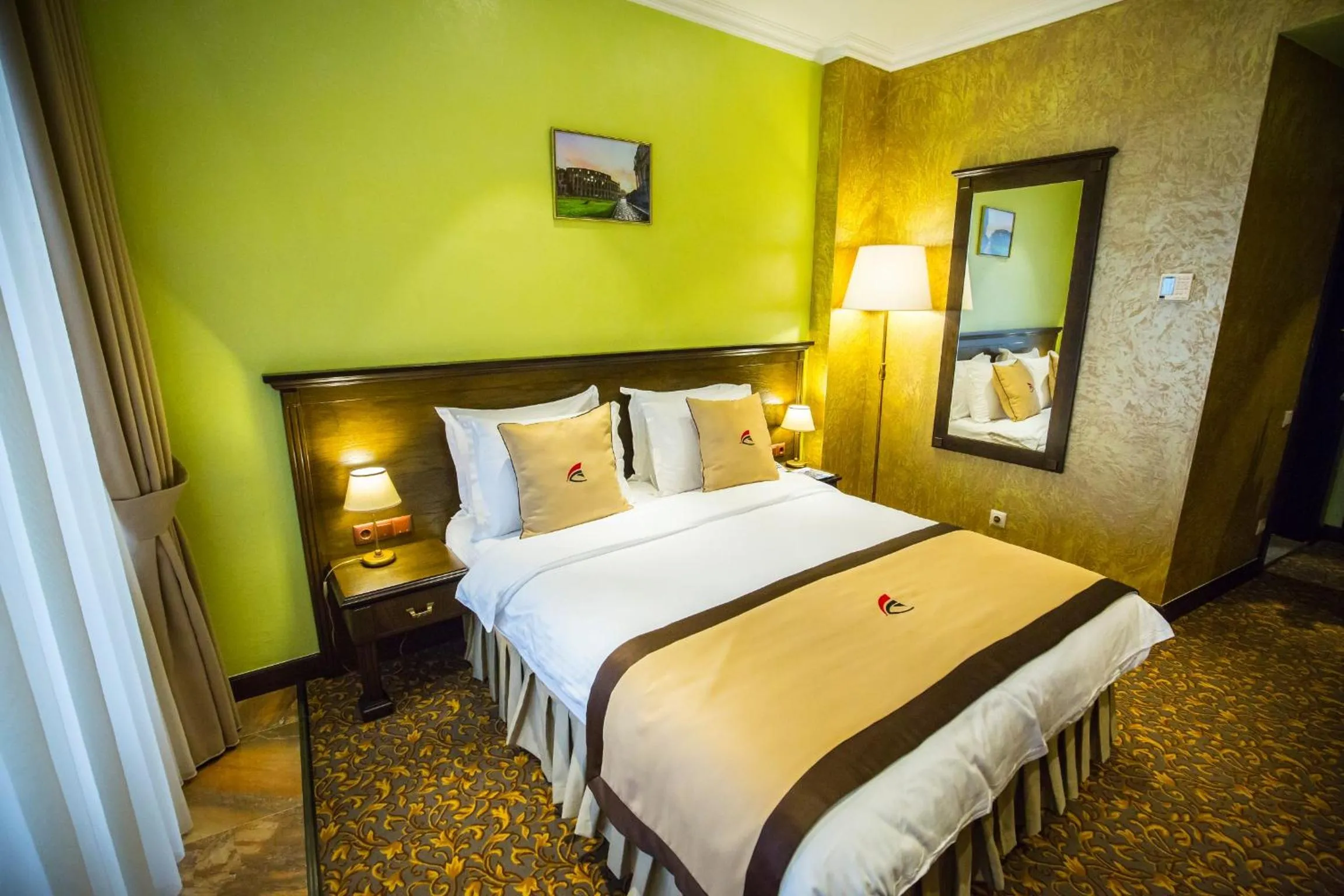 Bedroom, Bed in Colosseum Marina Hotel