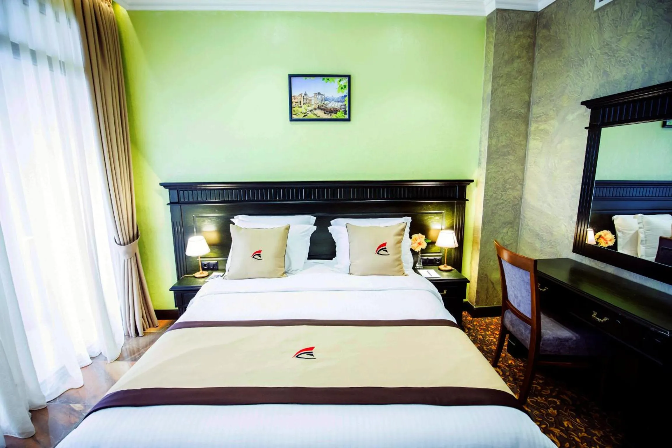 Bedroom, Bed in Colosseum Marina Hotel