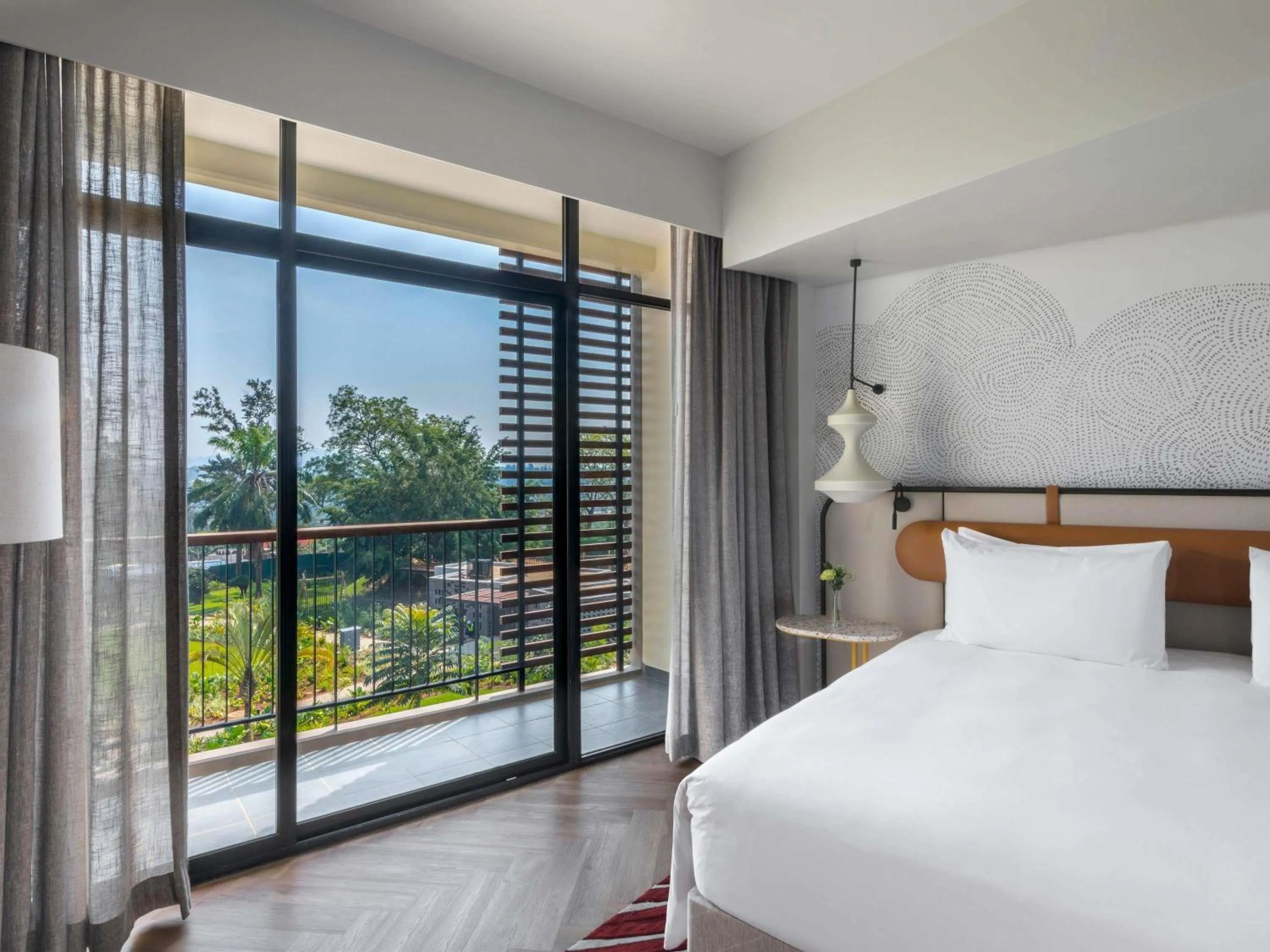 Bedroom, Bed in Mövenpick Kigali