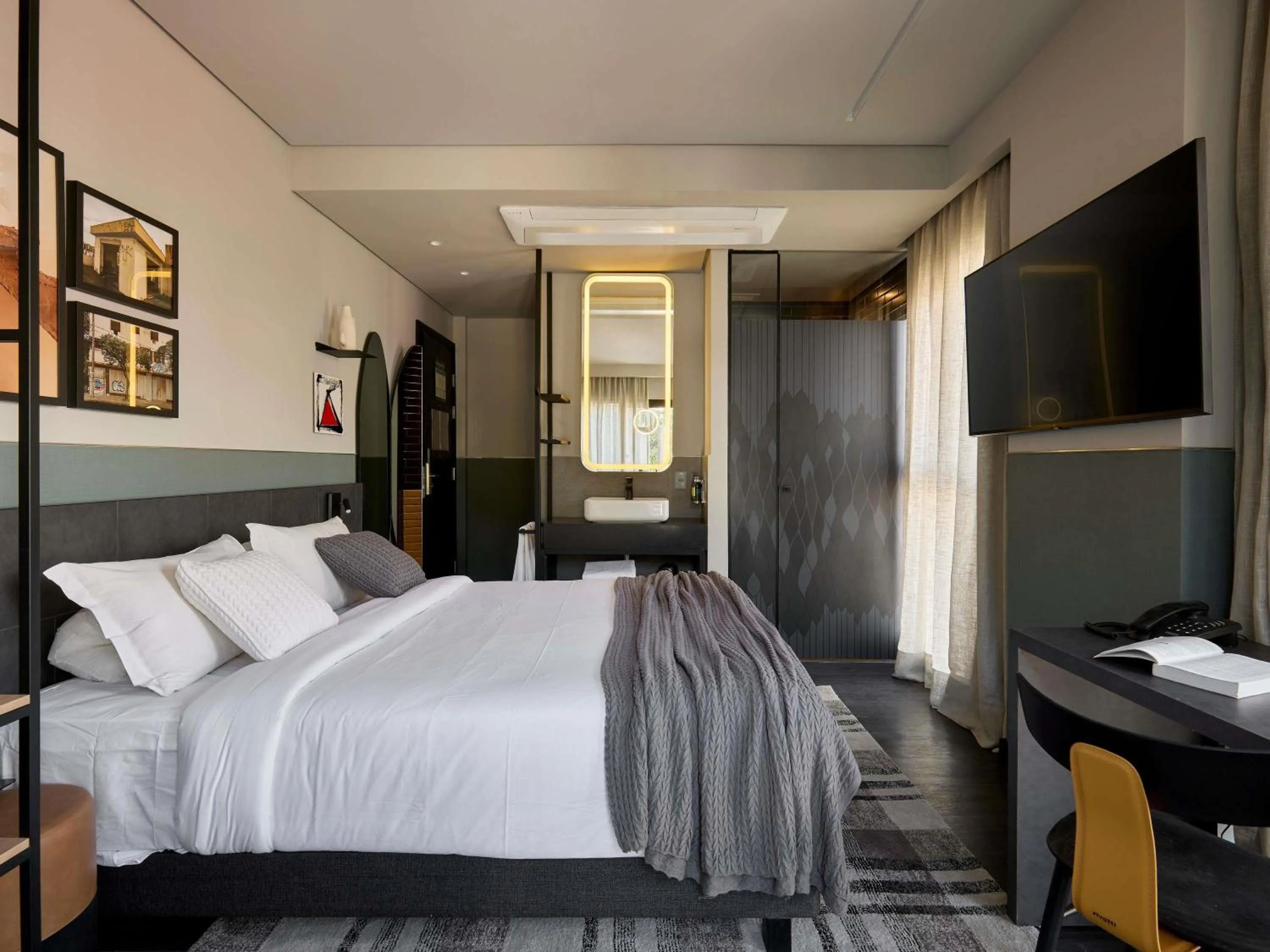 Bedroom, Bed in TRIBE Belo Horizonte Savassi