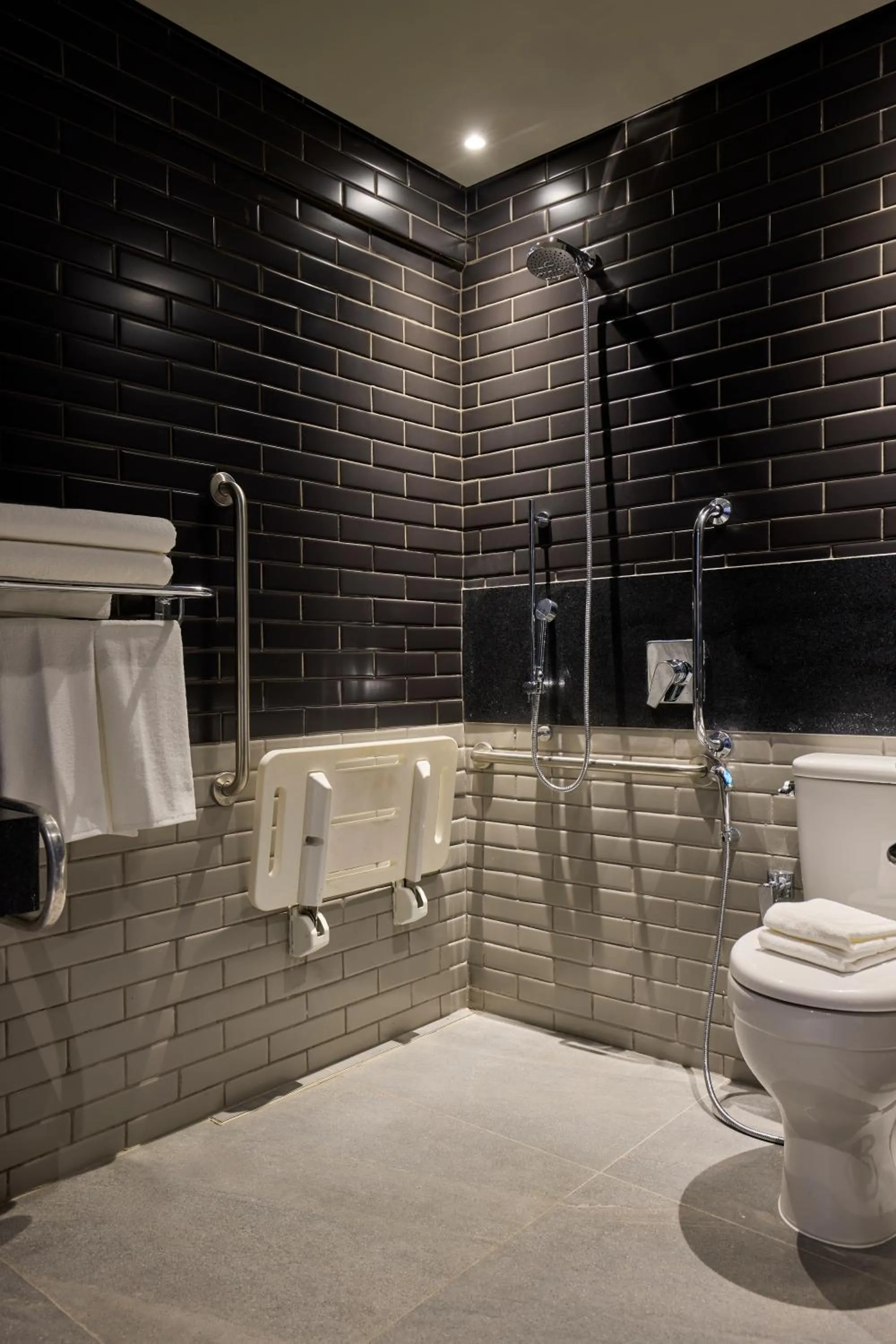 TRIBE Belo Horizonte Savassi