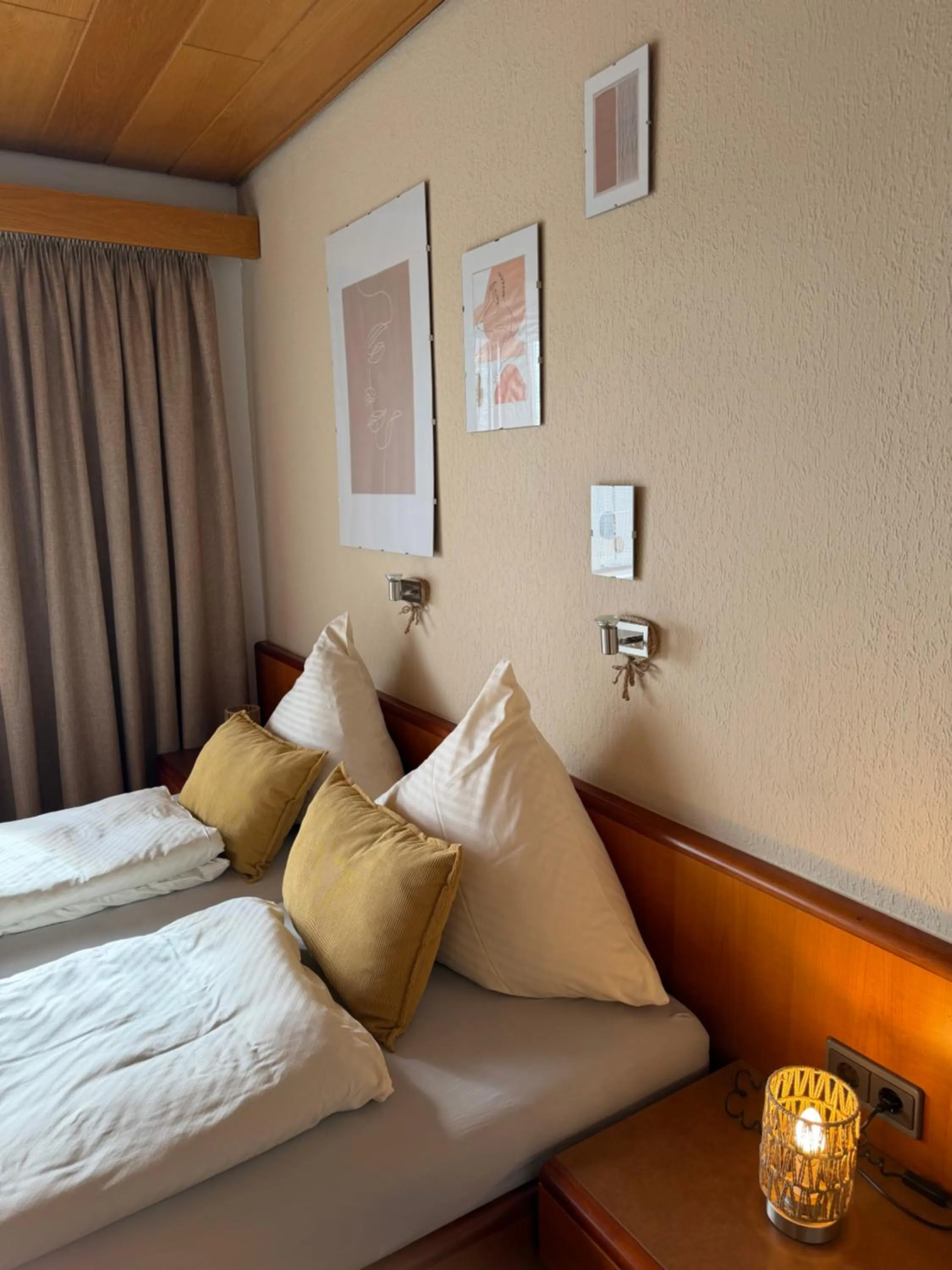 Bed in Hotel Garni Sebastian