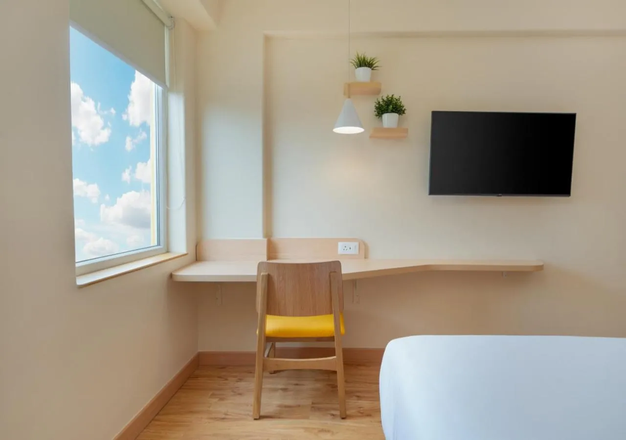 Bed in Bloom Hotel - Whitefield