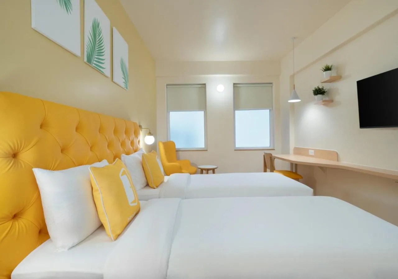 Photo of the whole room, Bed in Bloom Hotel - Whitefield