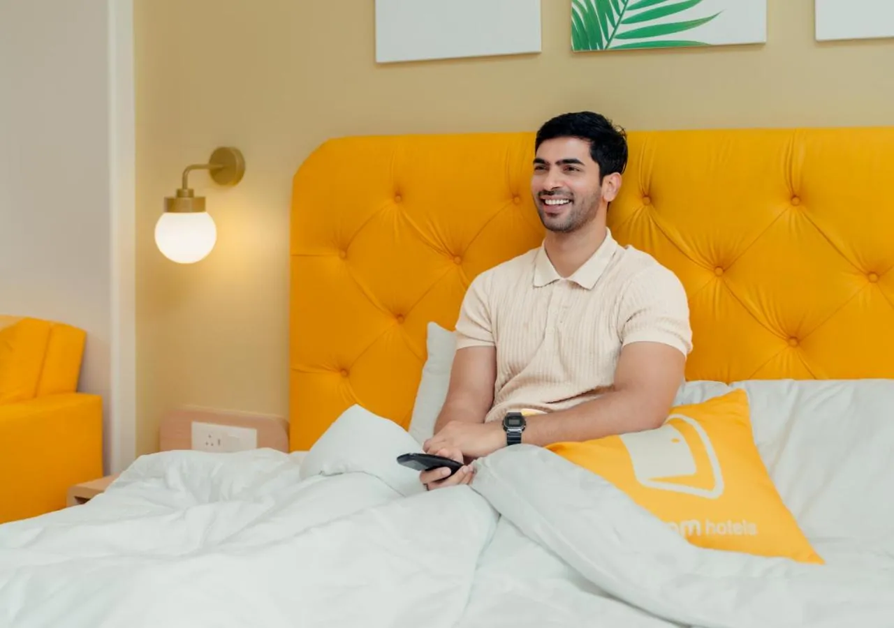 Bedroom, Bed in Bloom Hotel - Whitefield