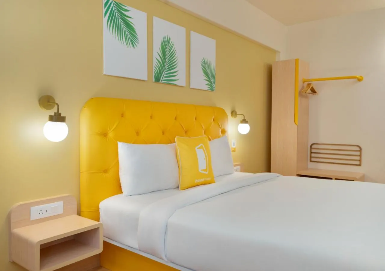 Bedroom, Bed in Bloom Hotel - Whitefield