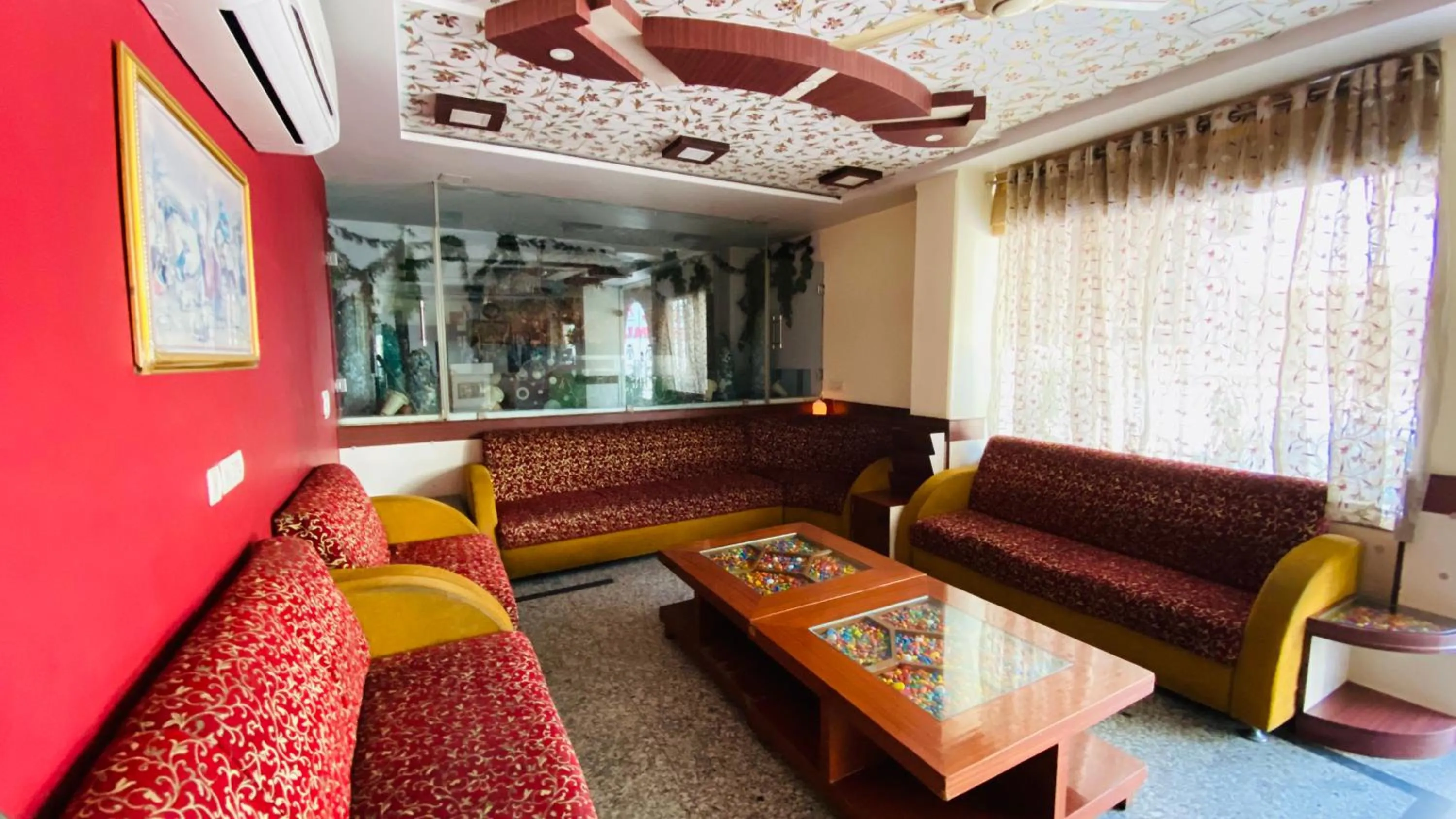 Lobby or reception in Hotel Muskan Palace