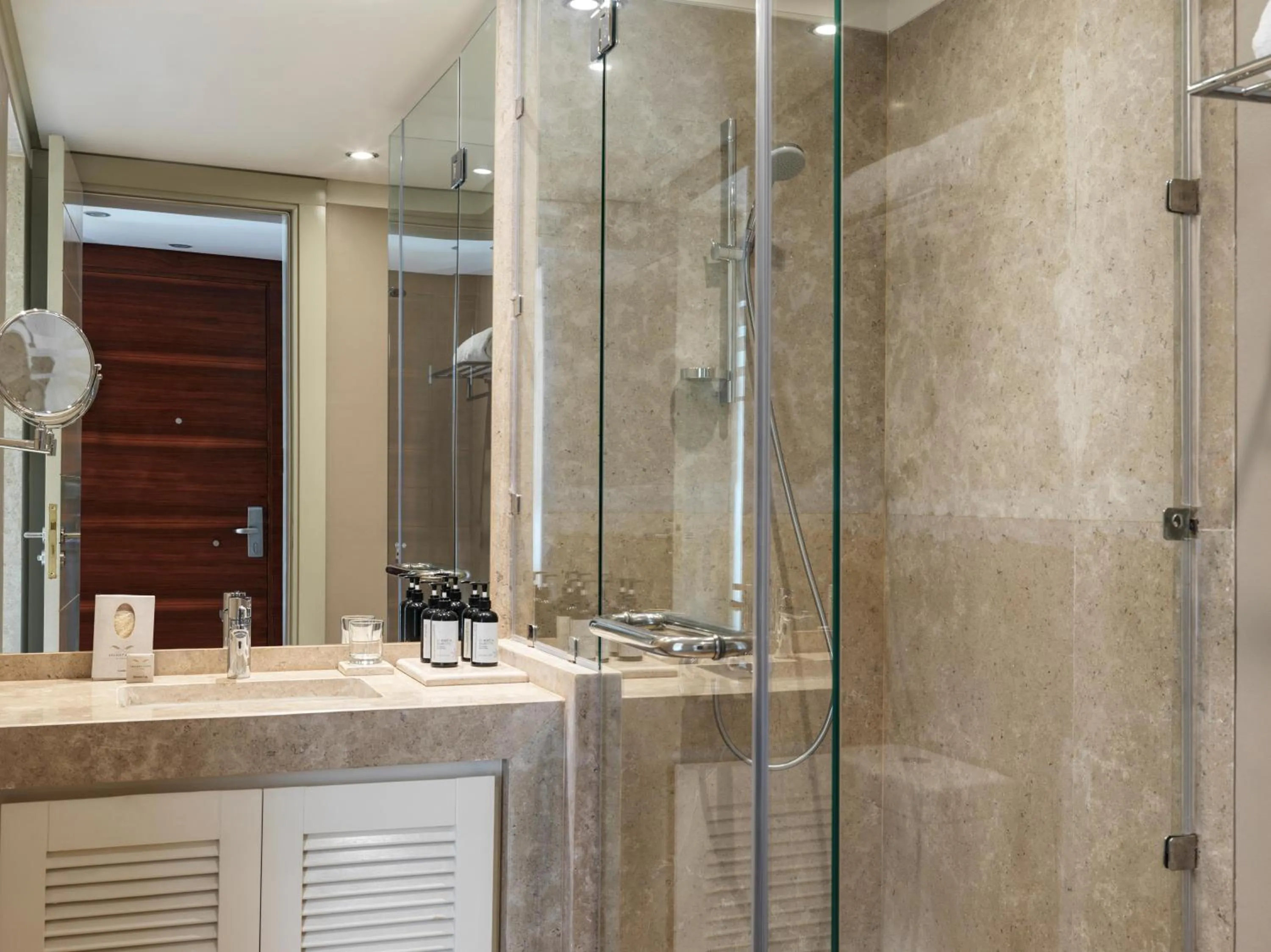 Shower in Ancient Sands Golf Resort and Residences