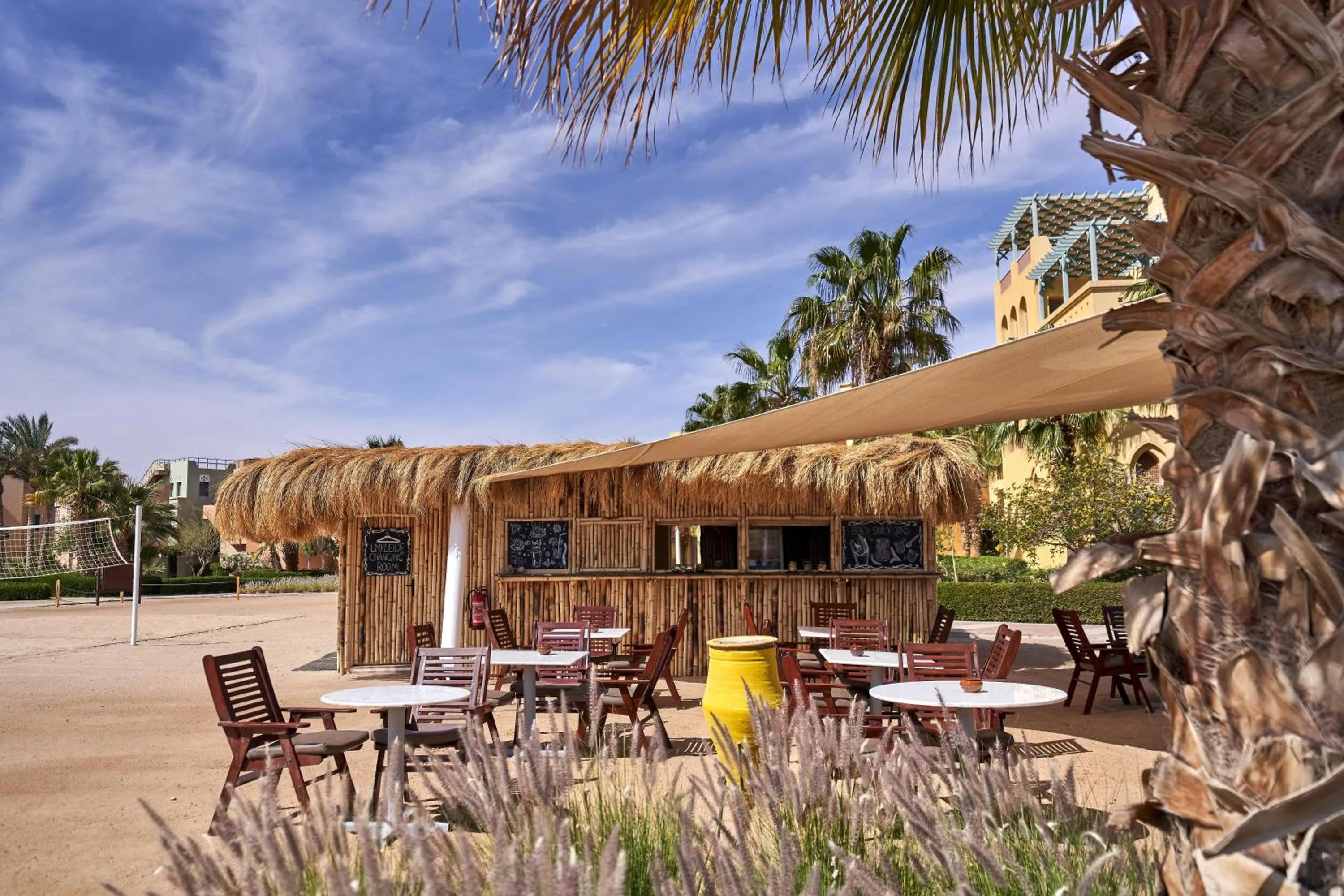 Restaurant/places to eat in Ancient Sands Golf Resort and Residences