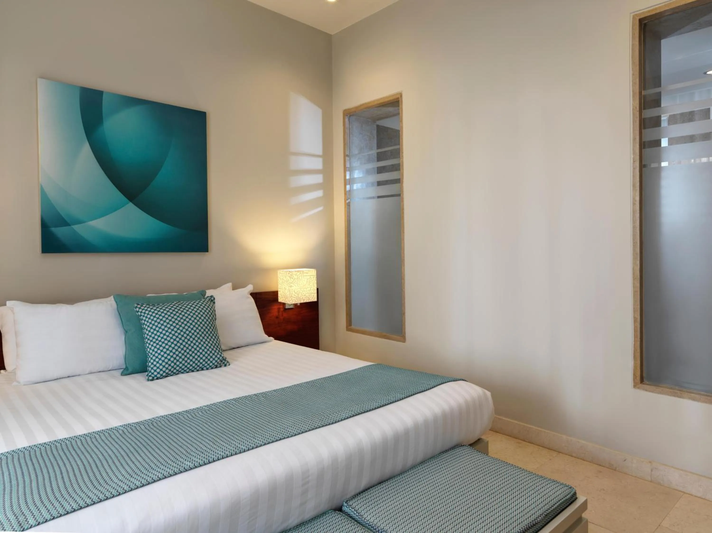 Photo of the whole room, Bed in Ancient Sands Golf Resort and Residences