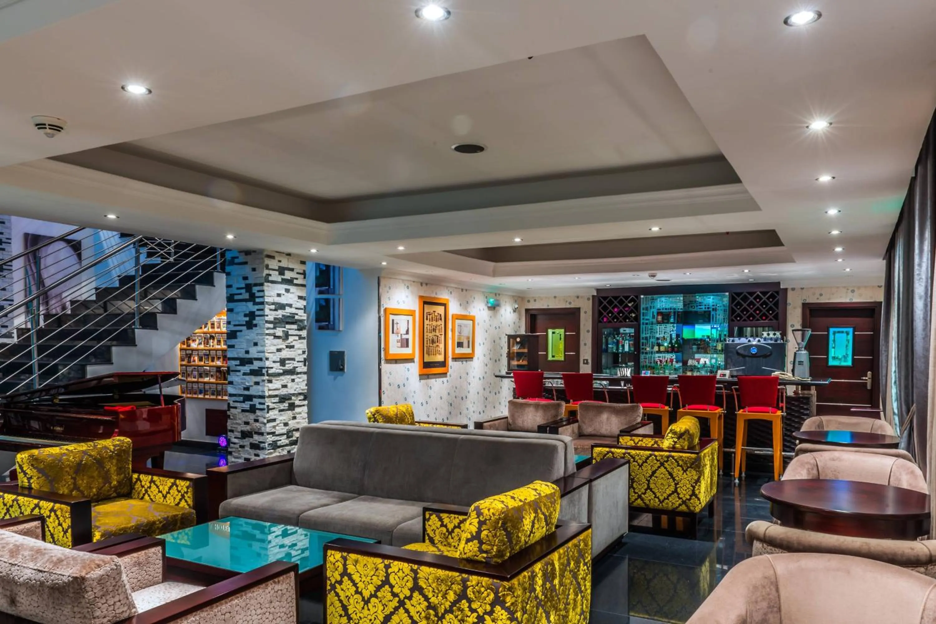 Lobby or reception in Protea Hotel by Marriott Lagos Kuramo Waters