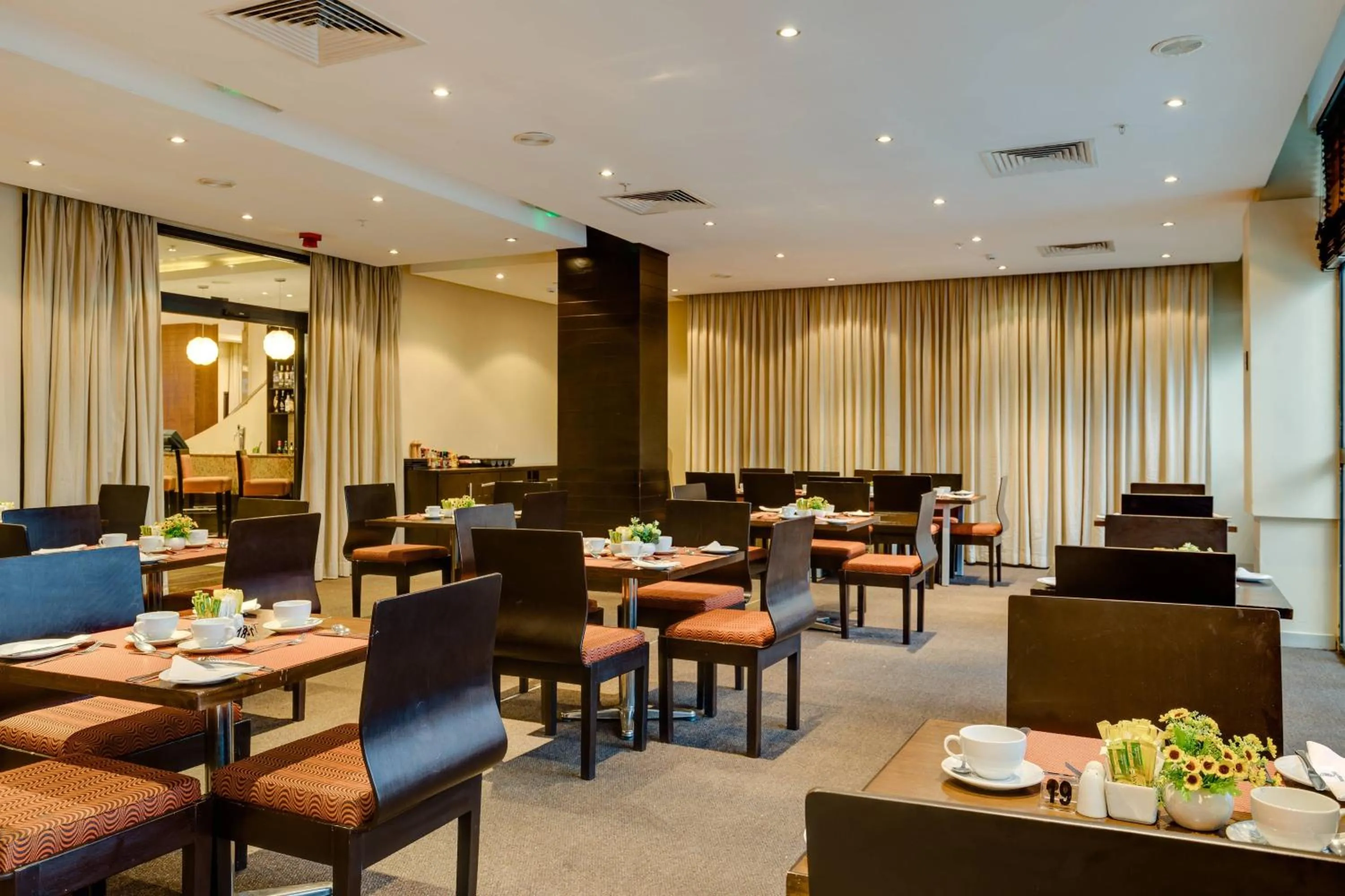 Restaurant/places to eat in Protea Hotel by Marriott Ikeja Select