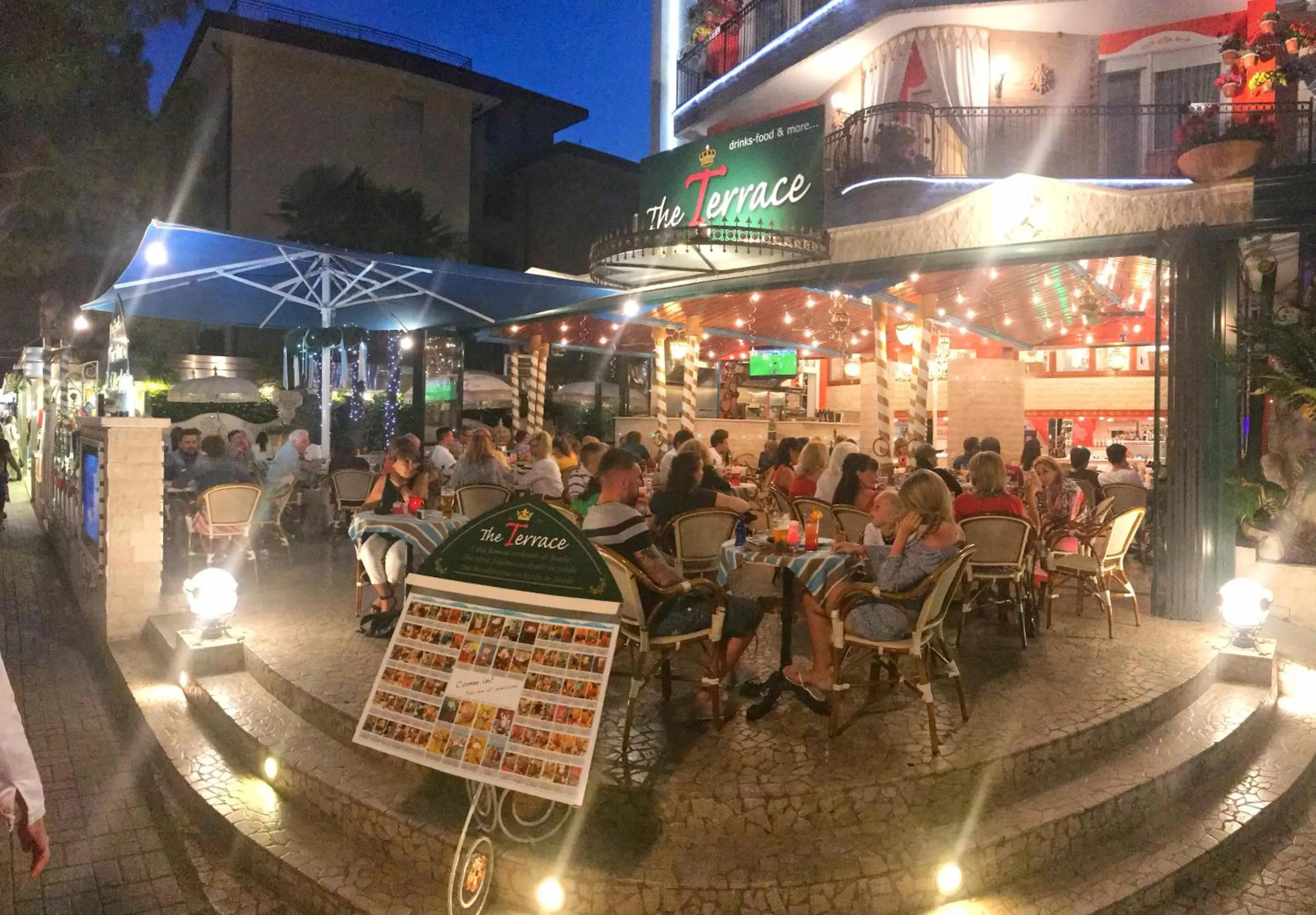 Lounge or bar in Milton Boutique Hotel - Adults Only