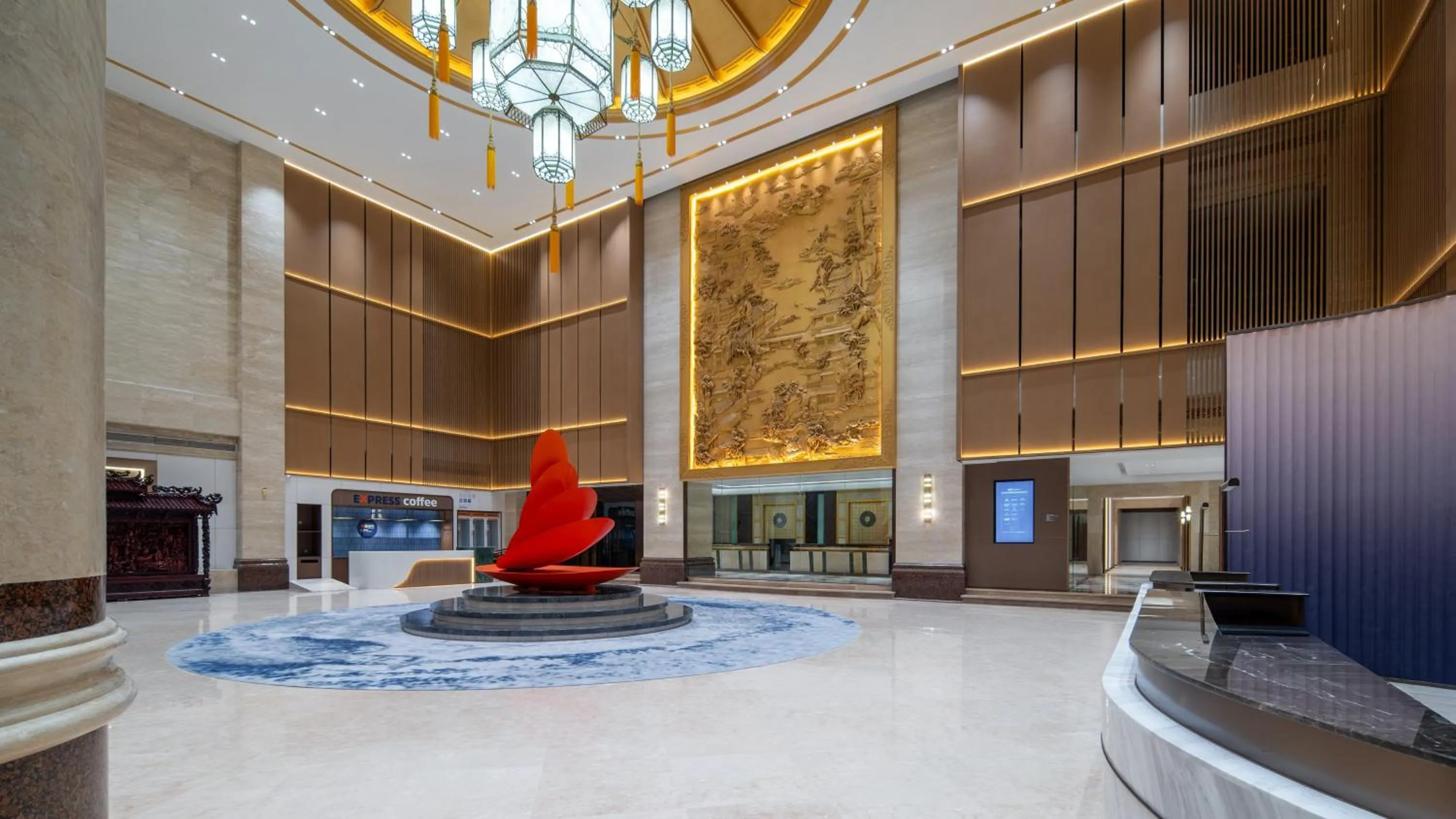 Property building in Holiday Inn Express Putian City Center