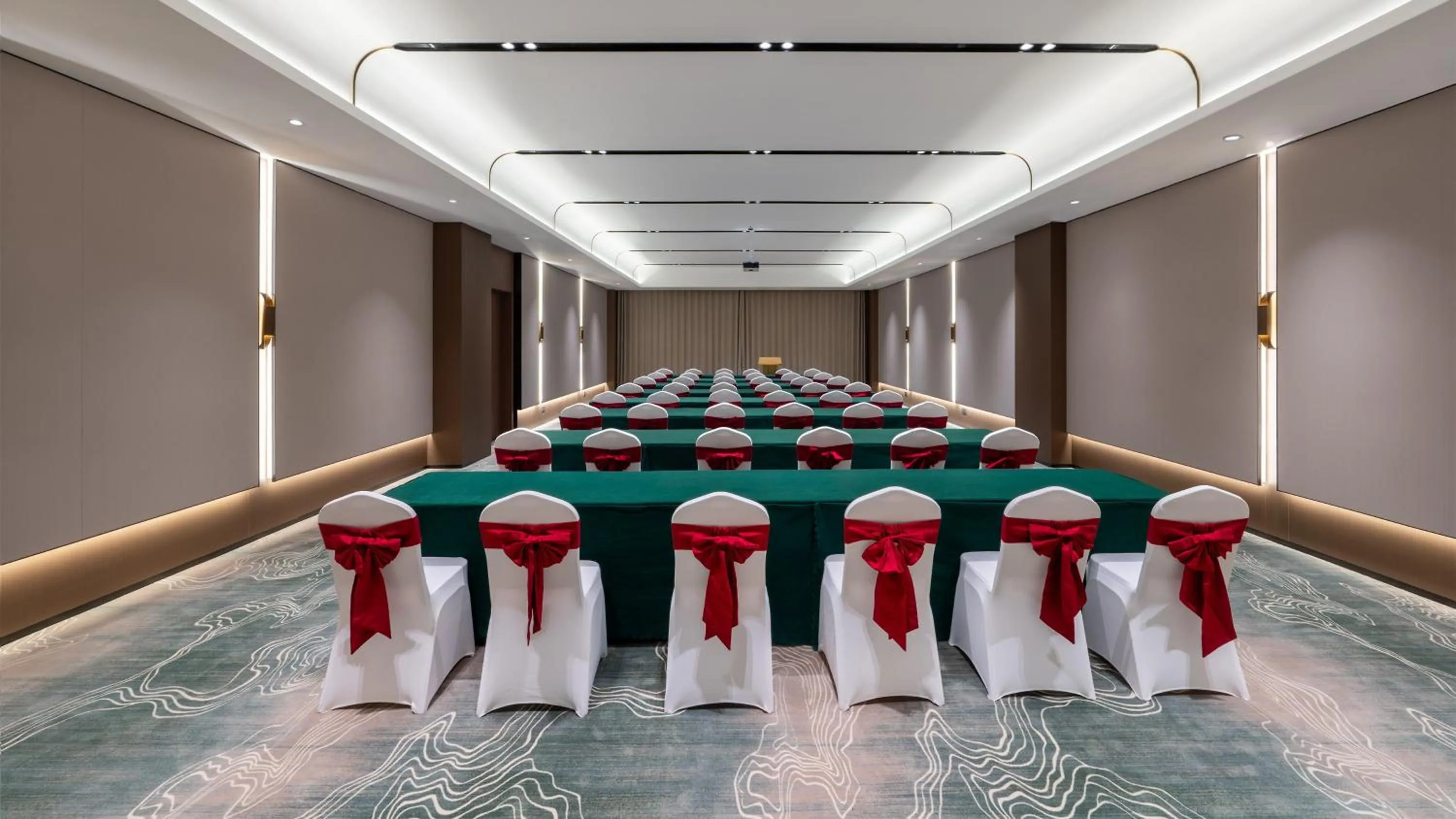 Meeting/conference room in Holiday Inn Express Putian City Center