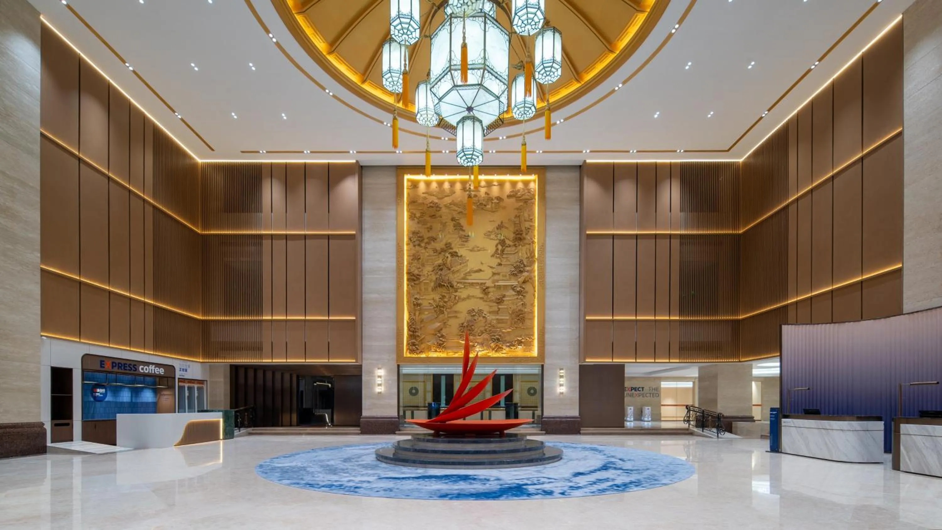 Property building in Holiday Inn Express Putian City Center