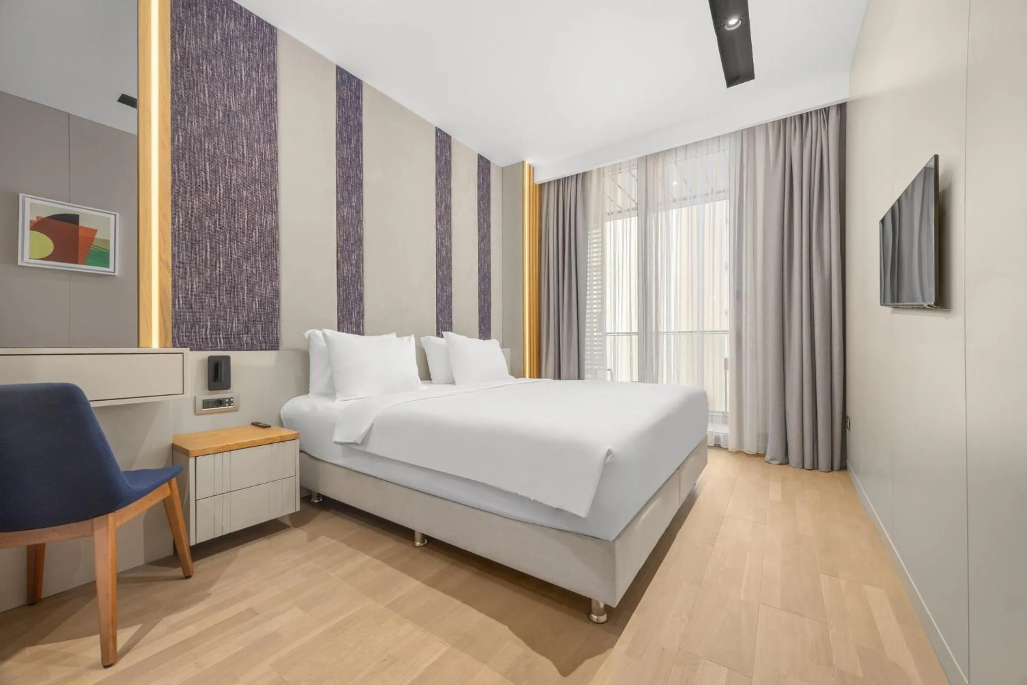 Photo of the whole room, Bed in Holiday Inn Istanbul - Beylikduzu by IHG