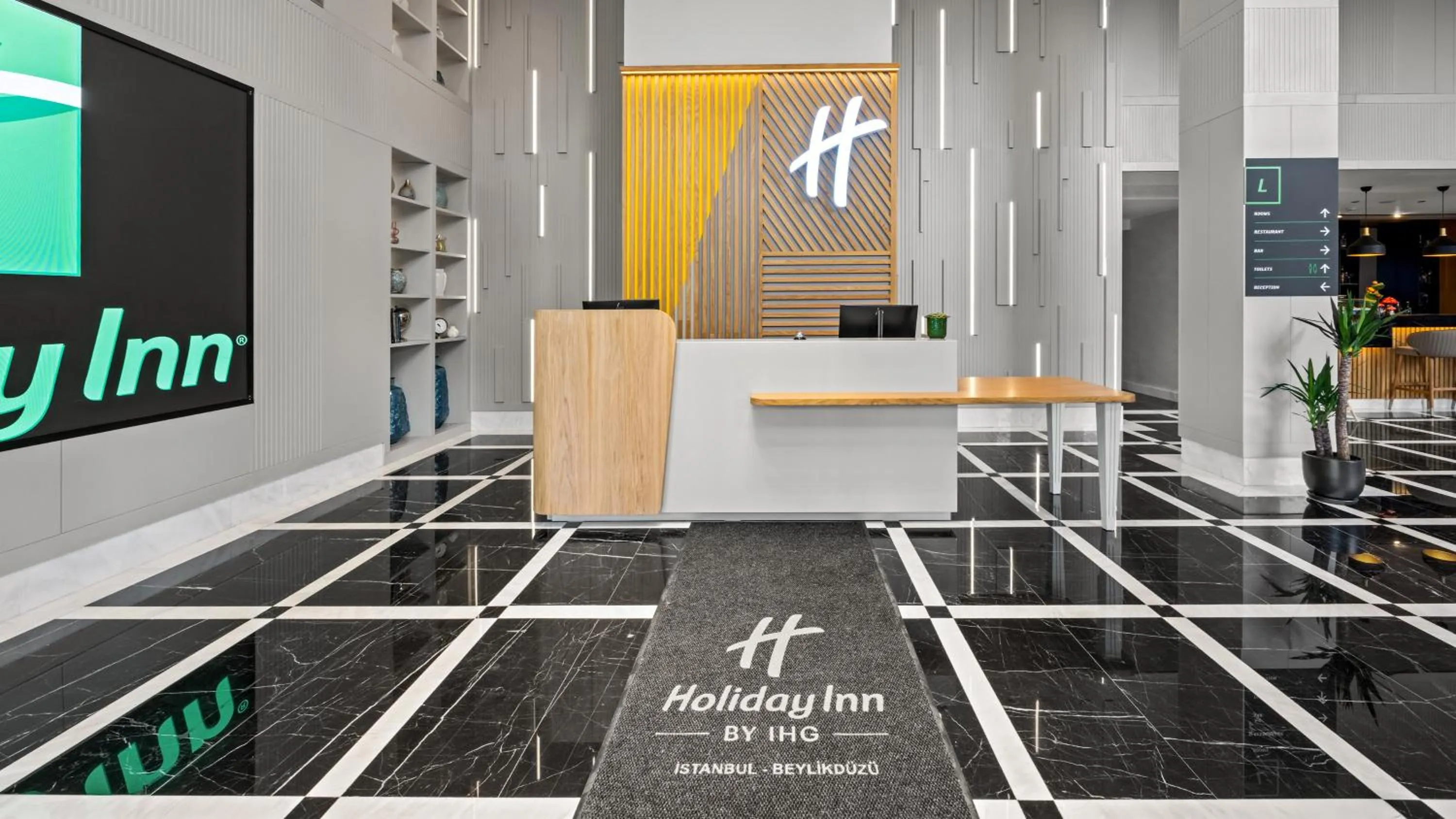 Property building in Holiday Inn Istanbul - Beylikduzu by IHG