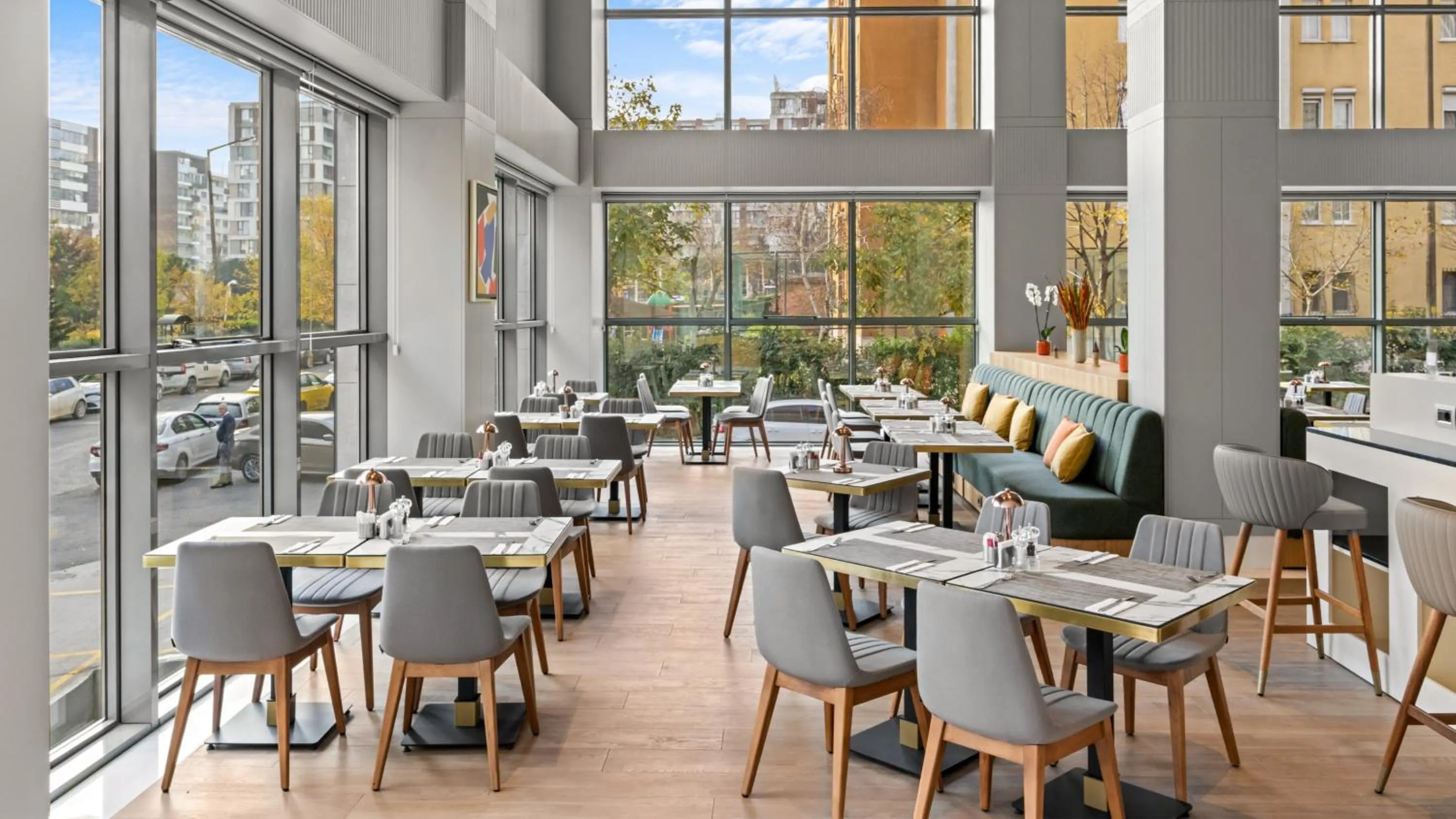 Restaurant/places to eat in Holiday Inn Istanbul - Beylikduzu by IHG