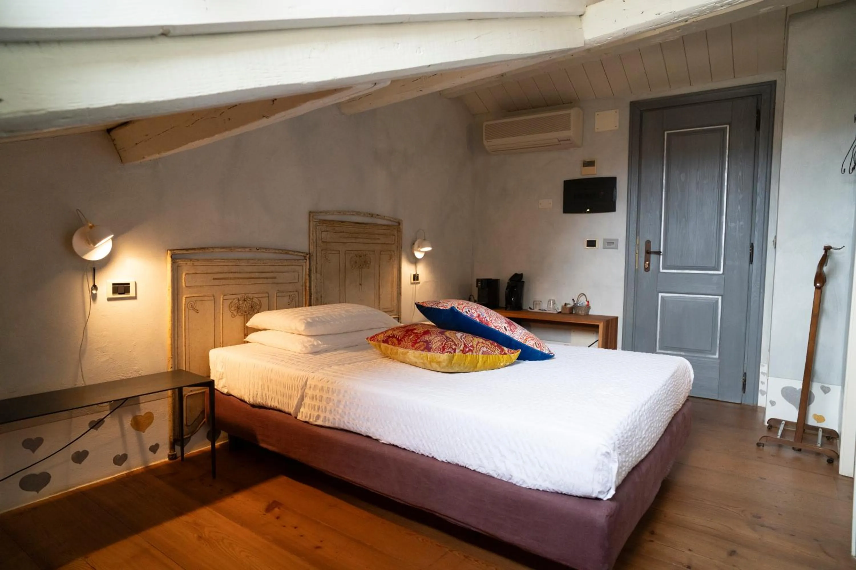 Bed in Locanda Al Cappello