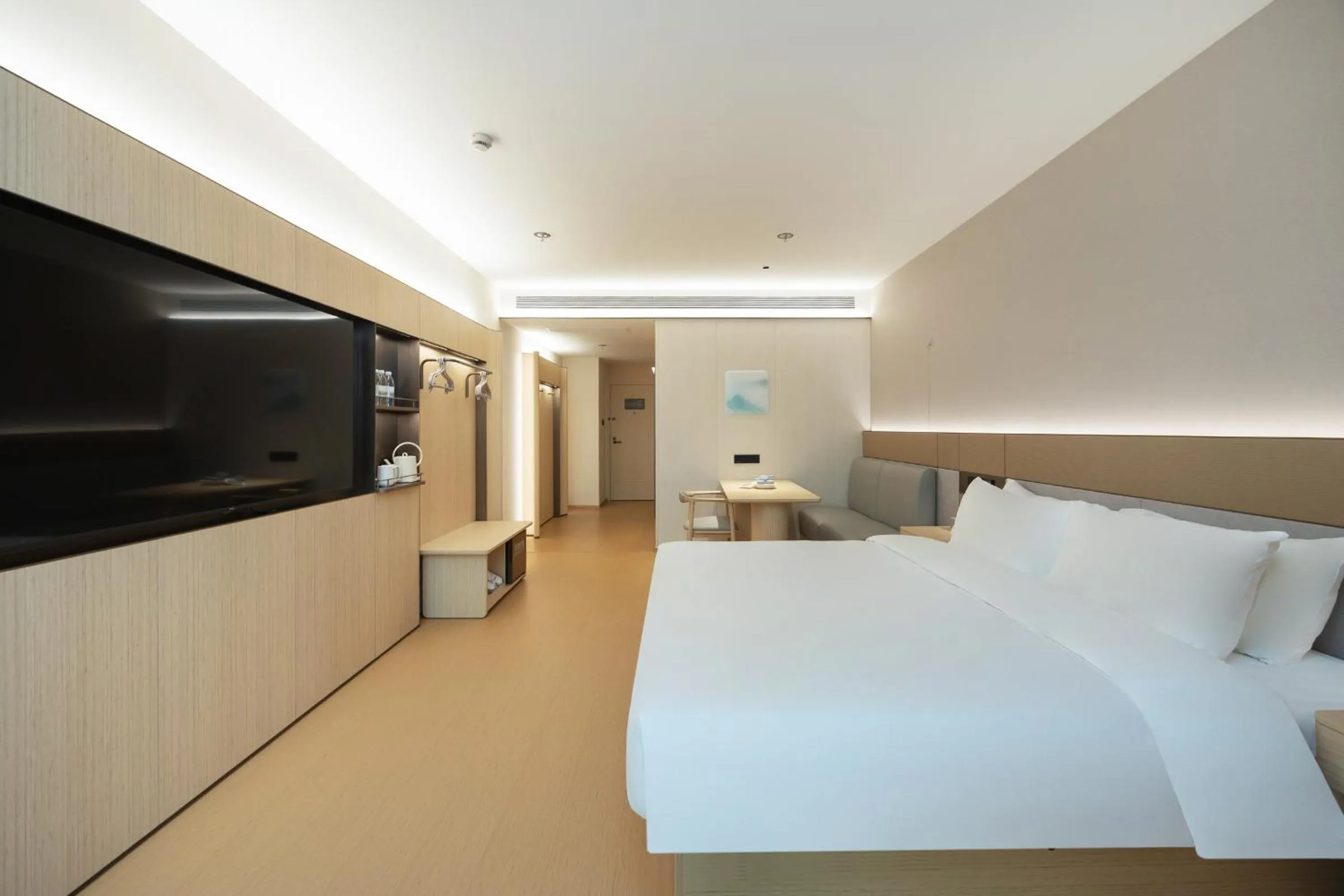 Bed in JI Hotel Shanghai Caohejing