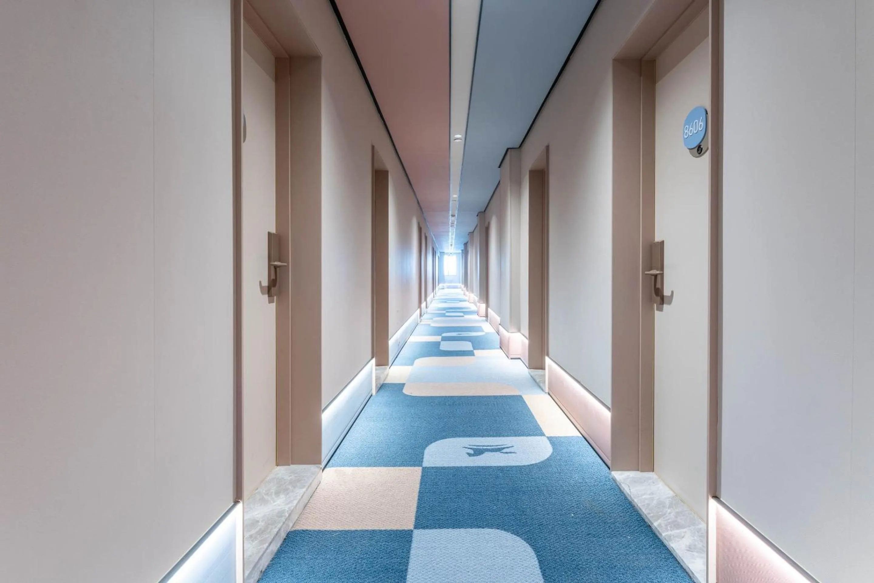 Property building in Hanting Hotel Shanghai Meilong Wanhui International Plaza